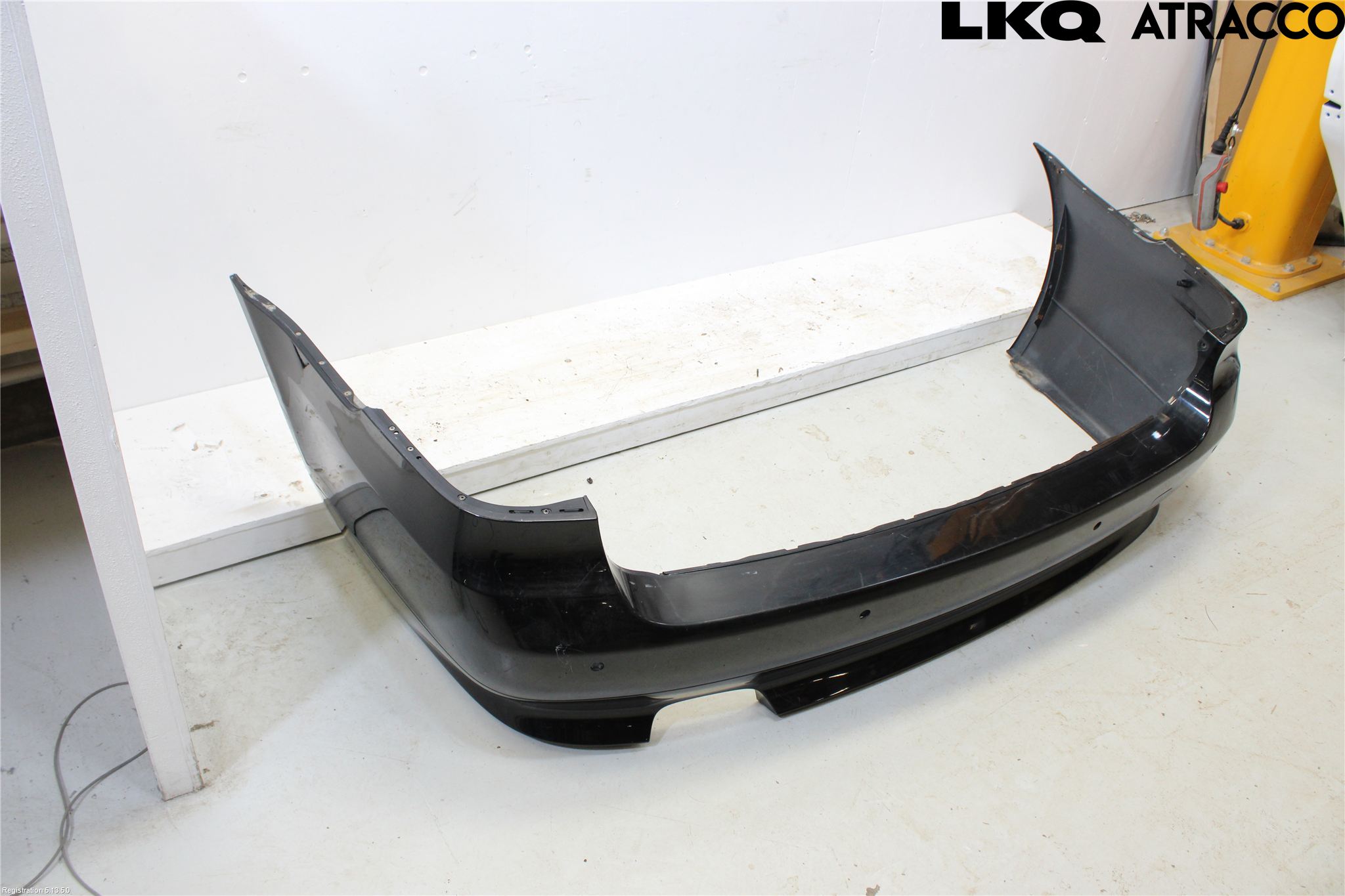 BMW 5 E60/61 Sed/Tou 02-10 Stötfångarbeklädnad Bak