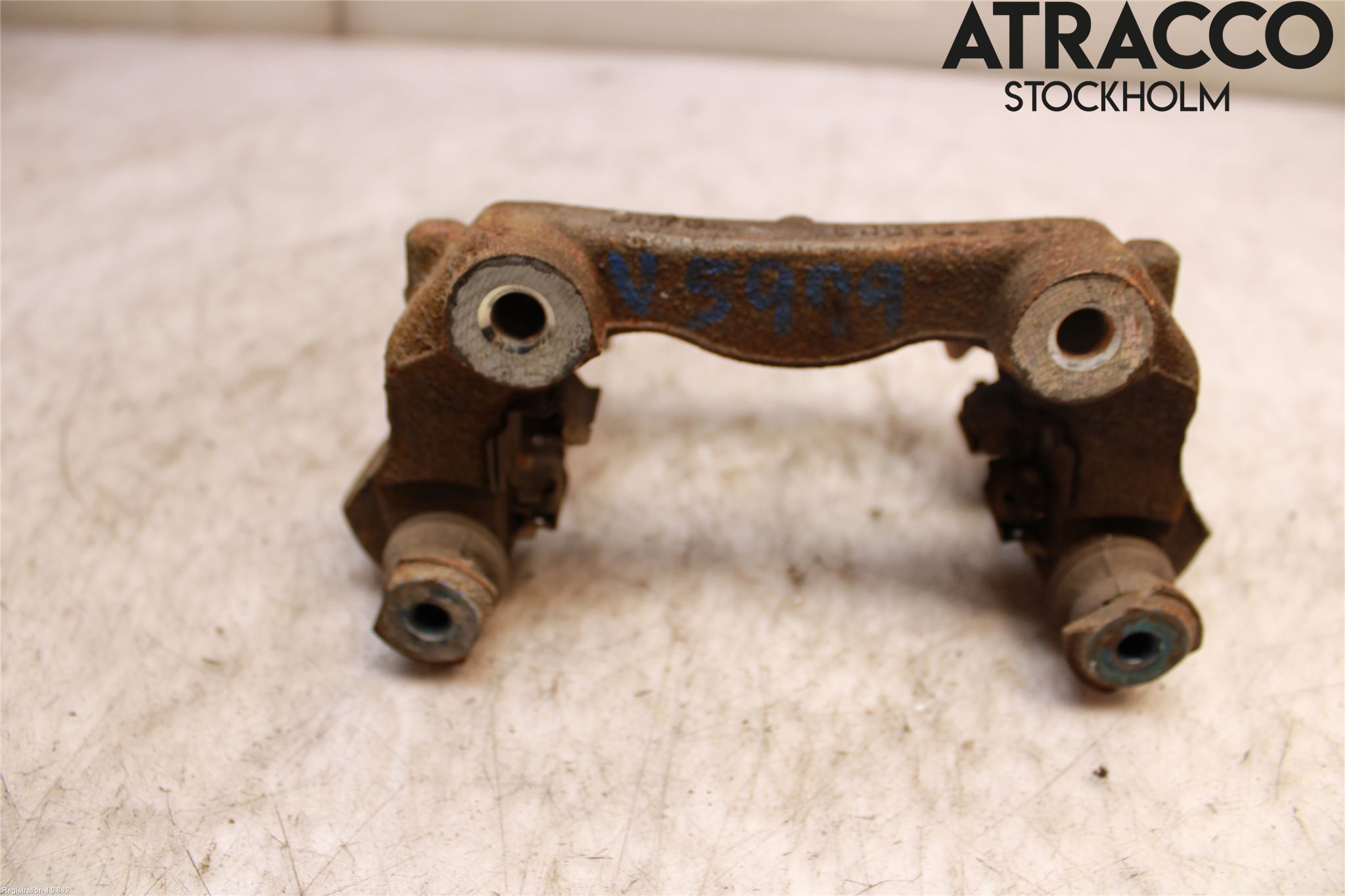 Toyota AURIS 13-19 Bromsokshållare