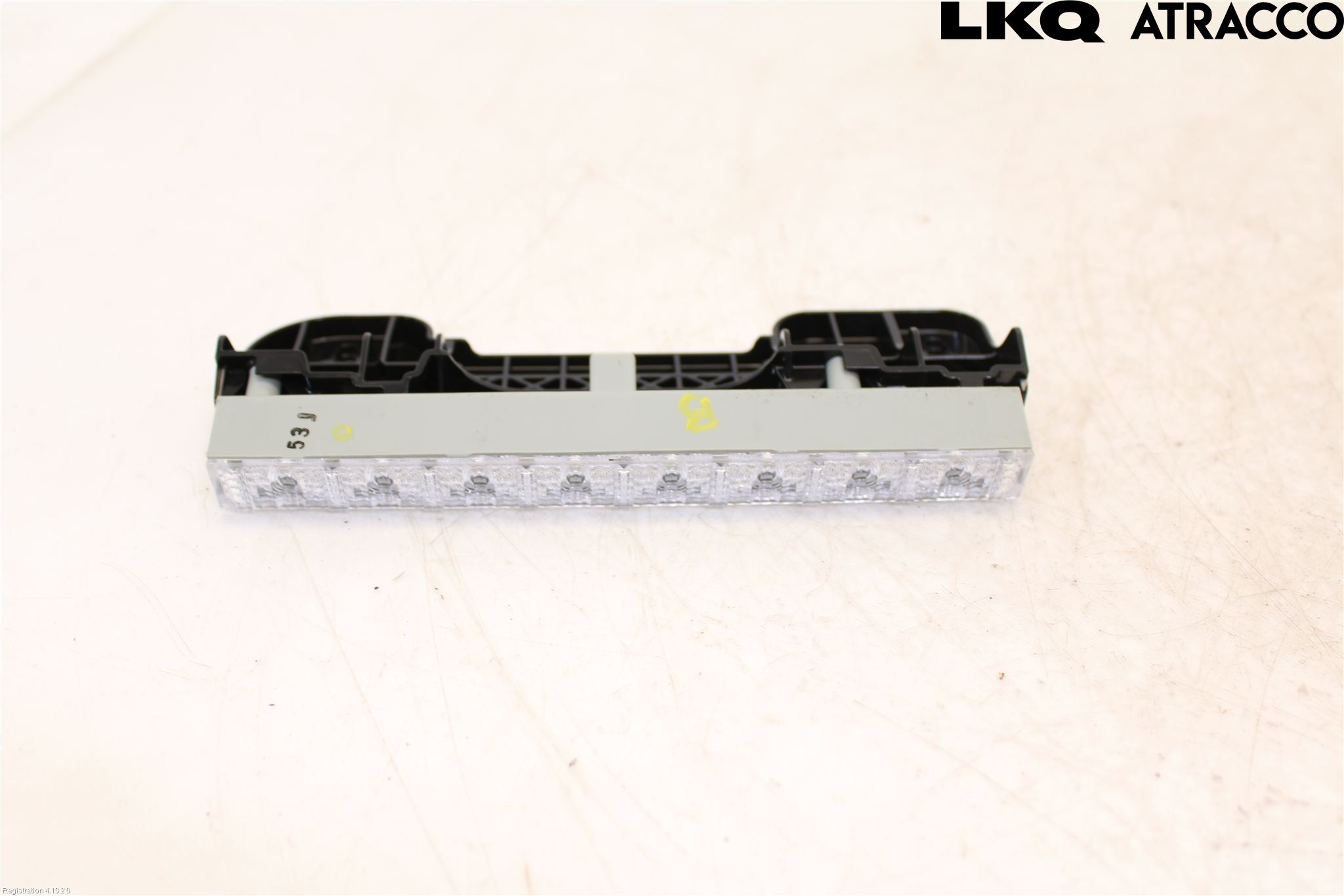 Toyota COROLLA CROSS XG10 22- Bromsljus Bakruta