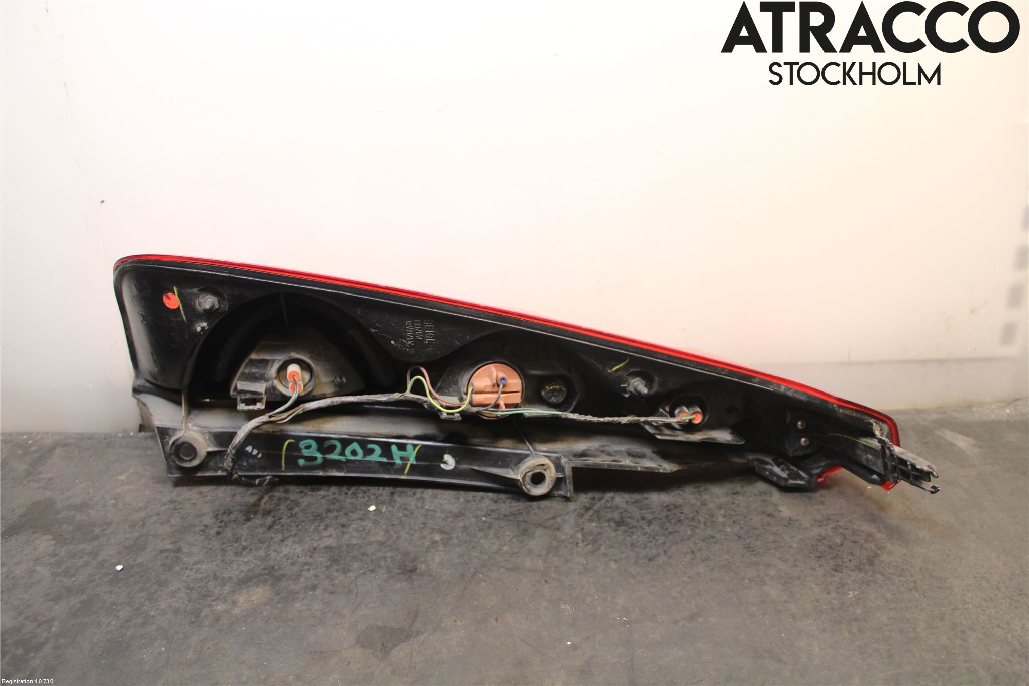 Nissan NOTE E11 06-14 Bakljus Höger