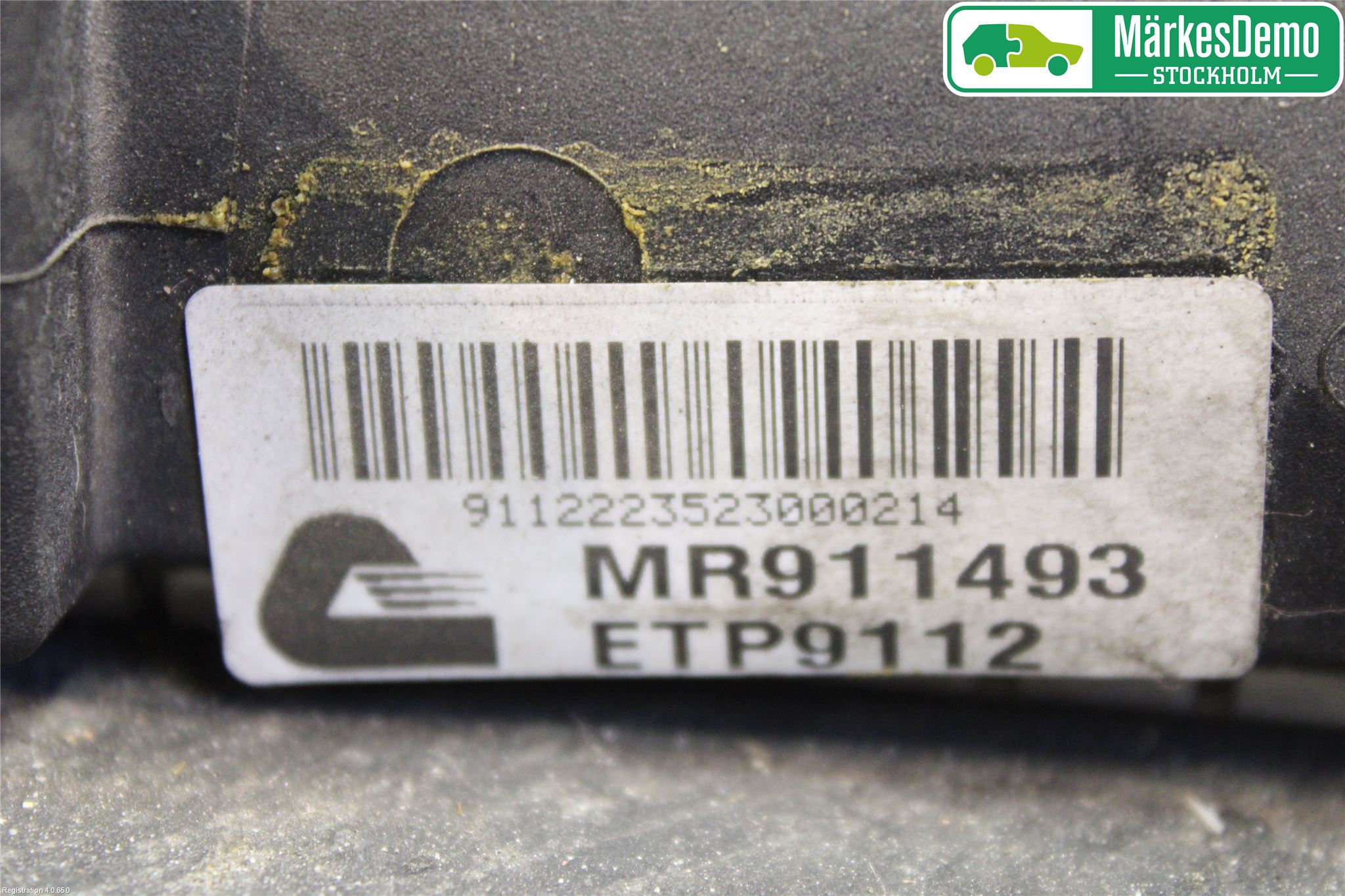 Mitsubishi CARISMA 00-04 Kylare Man