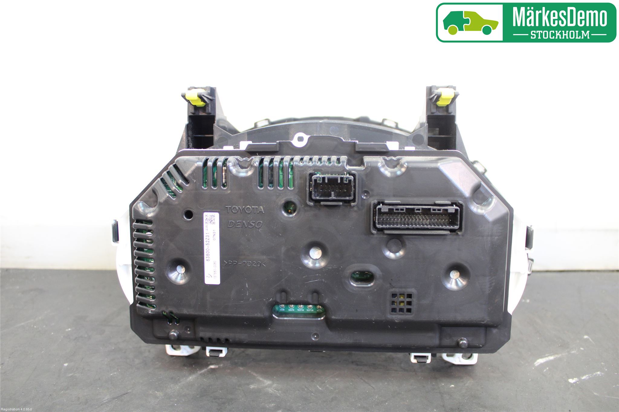Toyota VERSO-S 11-16 Instrument Komb