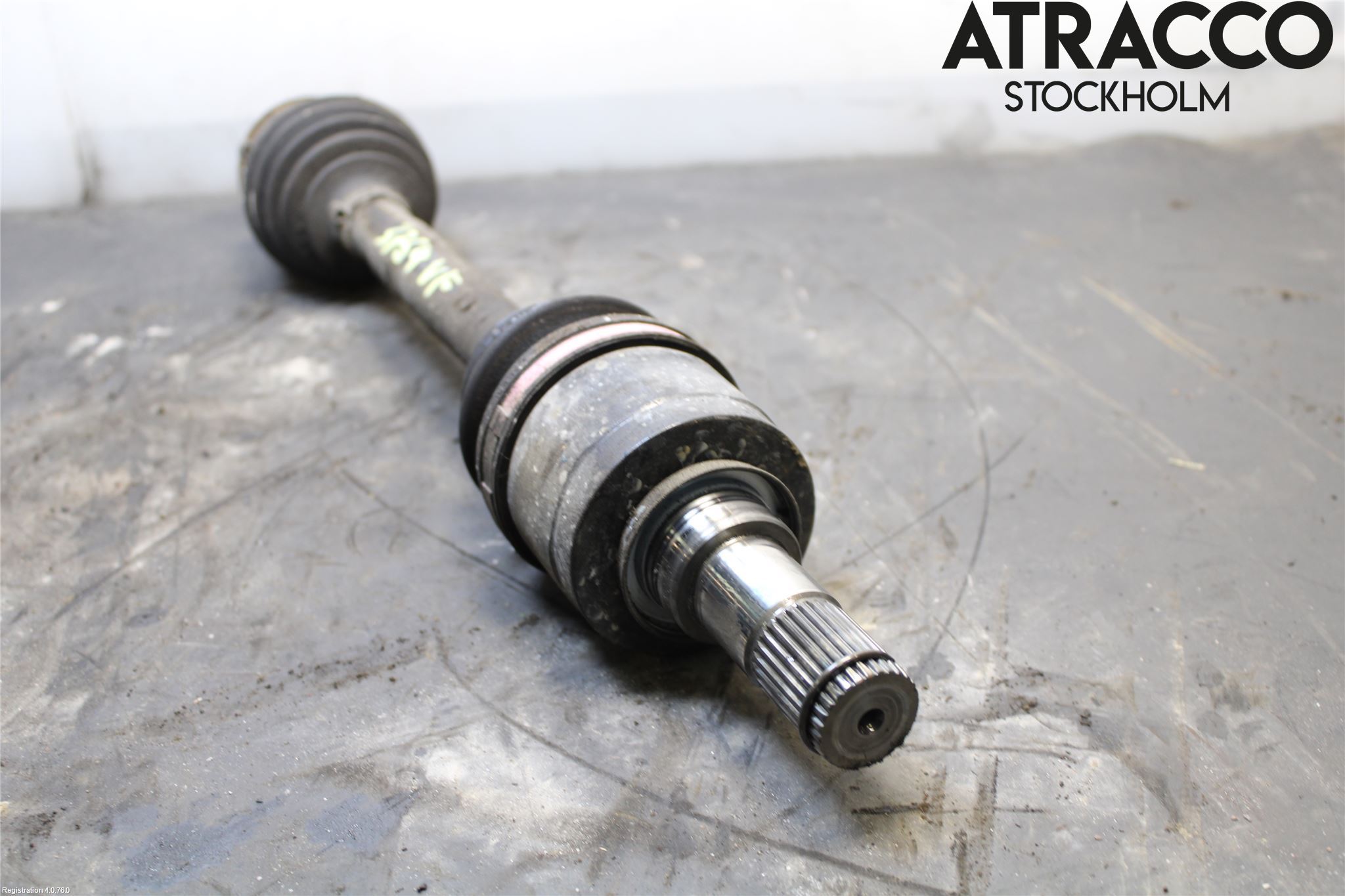 Mazda 3 III 14-19 Drivaxel Fram Vänster