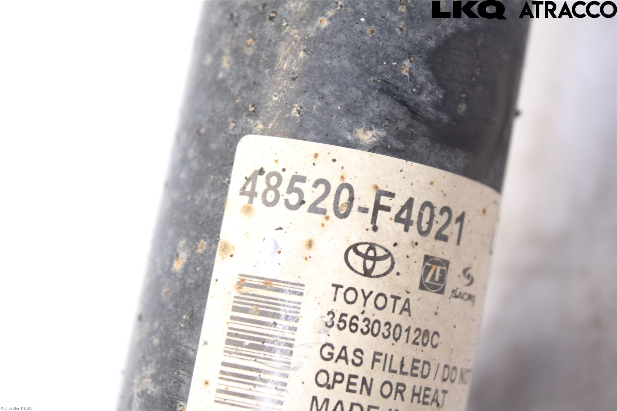 Toyota C-HR 16-23 Fjäderben Fram Vänster