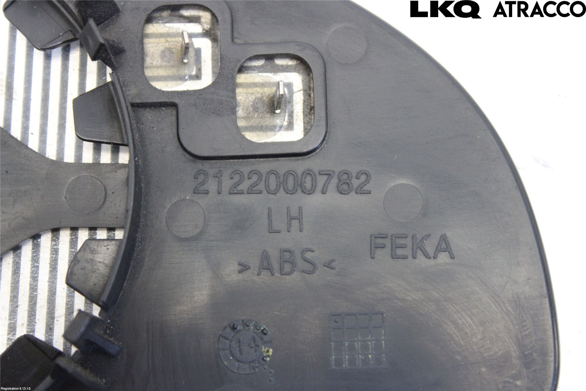 Toyota VERSO 09-18 Spegelglas Vä
