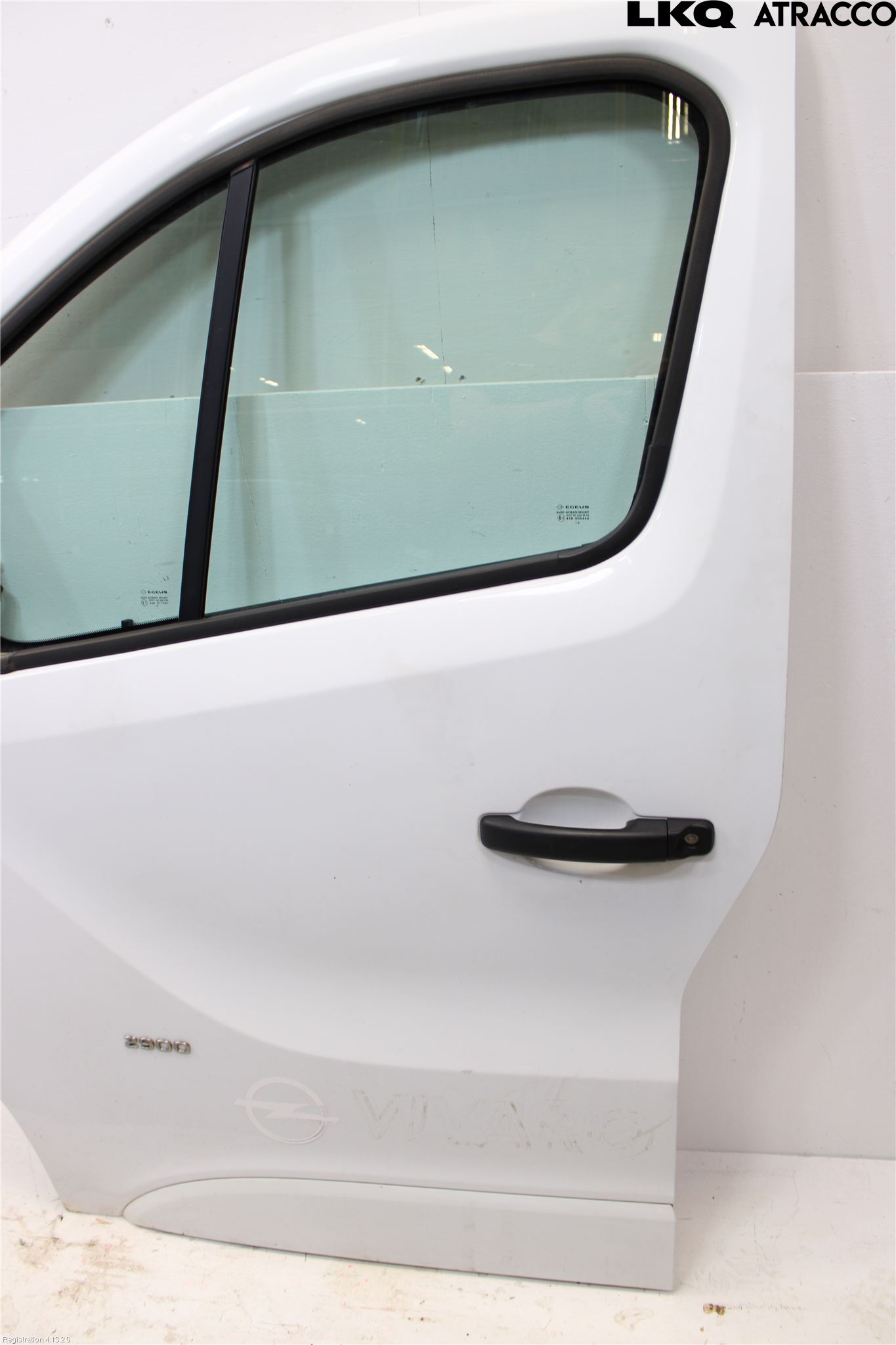 Opel VIVARO 15-19 Dörr Fram Vänster