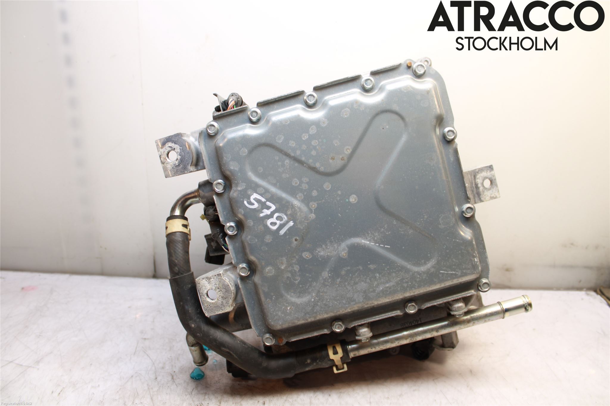 Mitsubishi OUTLANDER 13-21 Hybridconverter