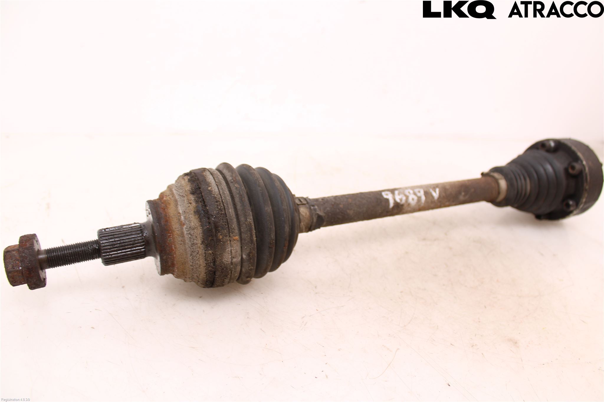 Volkswagen VW GOLF V 04-09 Drivaxel Fram Vänster