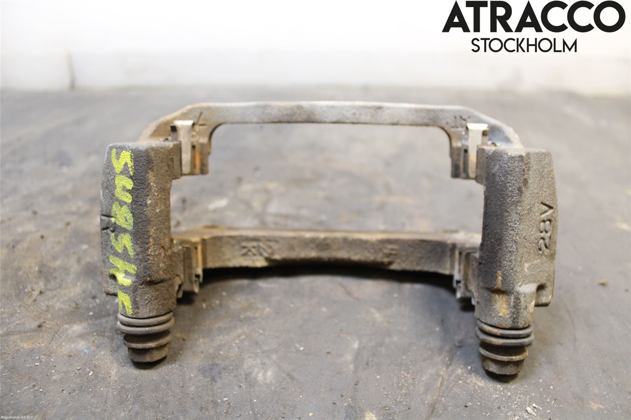 Toyota AURIS 13-19 Bromsokshållare