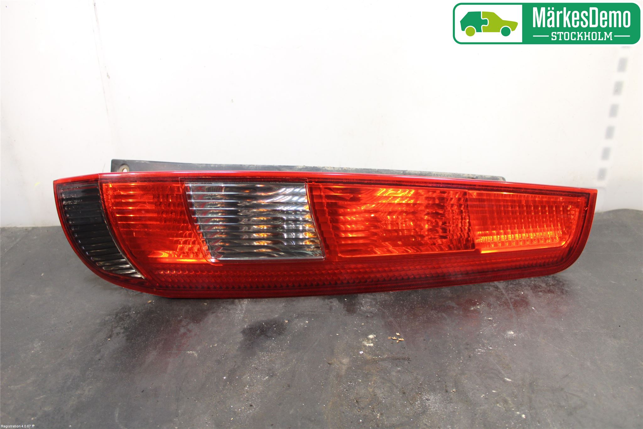 Ford FIESTA     02-05 Bakljus Höger