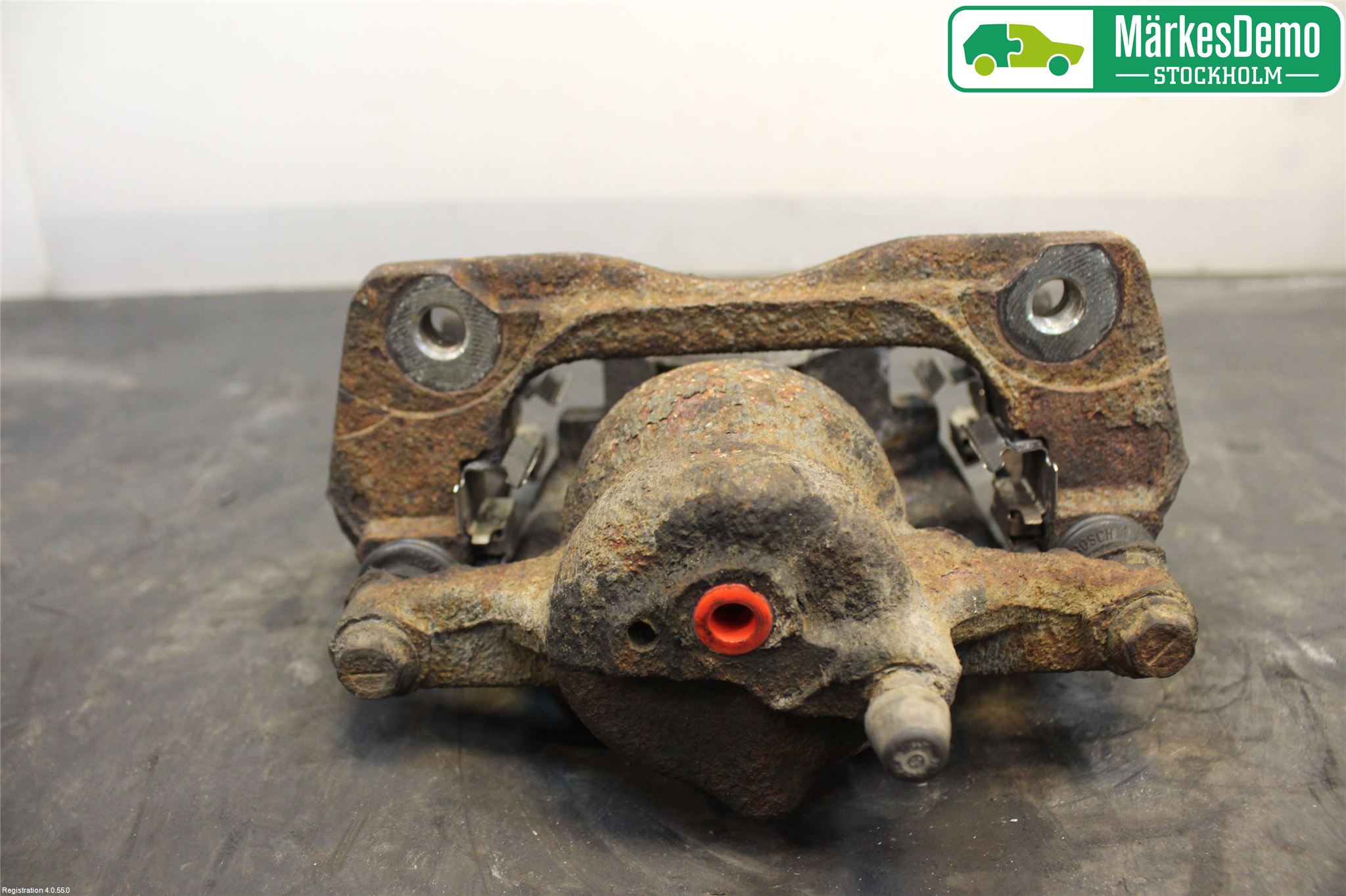 Toyota AURIS 10-12 Bromsok Fram Vänster