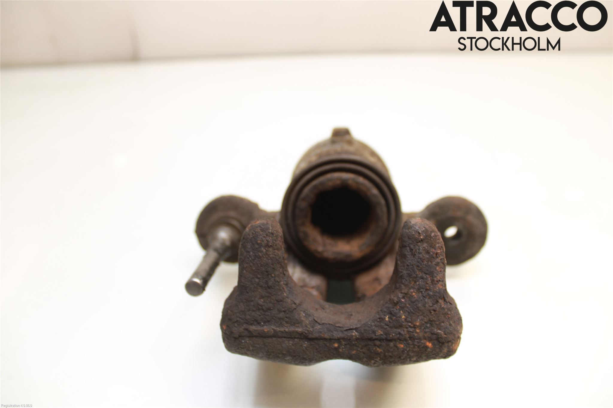 BMW 1 E87/81 5D/3D 03-11 Bromsok Bak Vänster