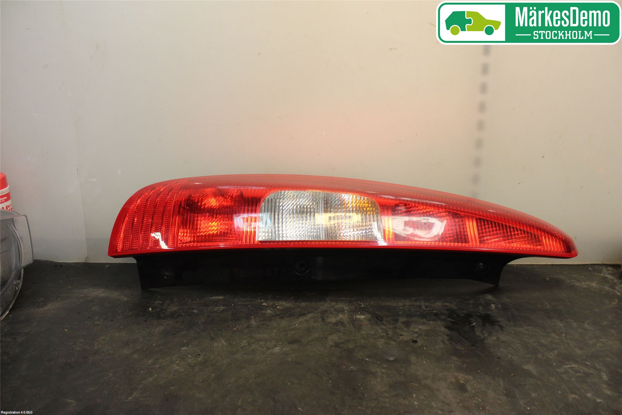 Mitsubishi COLT   04-08 Bakljus Vänster