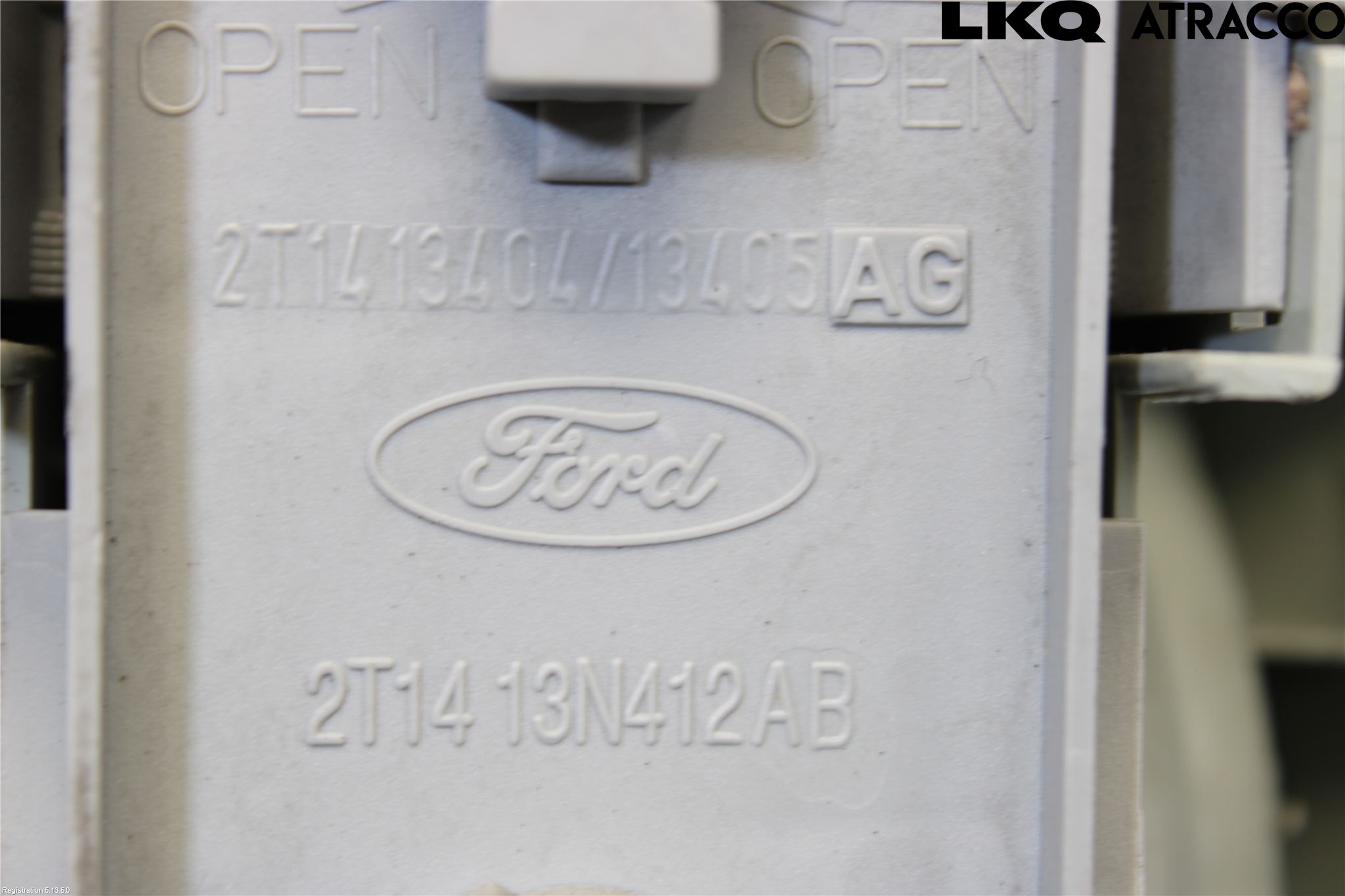 Ford TRANSIT CONNECT 03-08 Bakljus Vänster