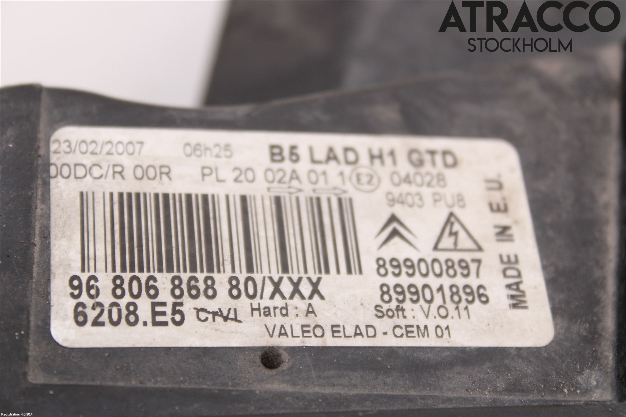 Citroen C4 I   05-10 Strålkastare Vänster