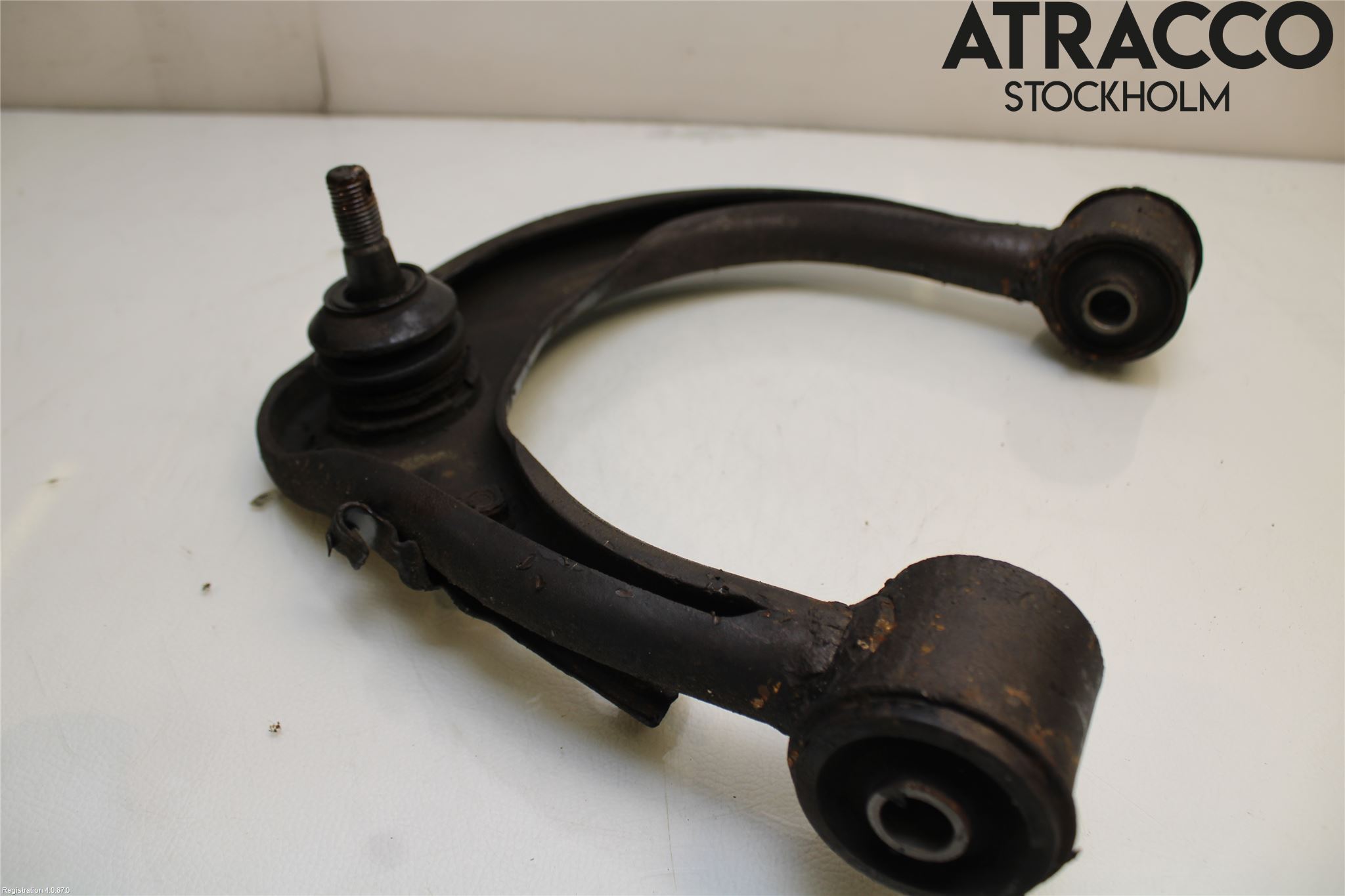 Toyota HILUX 05-16 Bärarm Fram Övre Hö