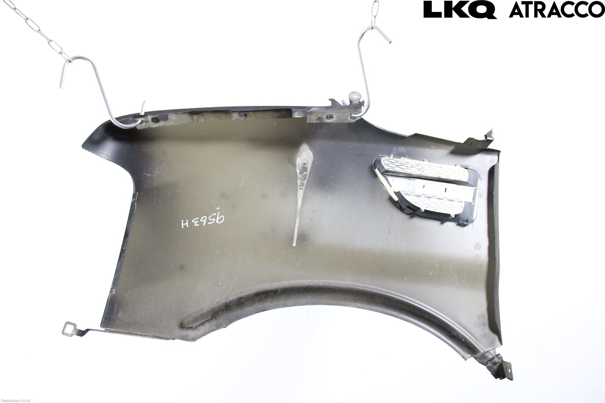 Chevrolet EXPRESS Skärm Fram Höger