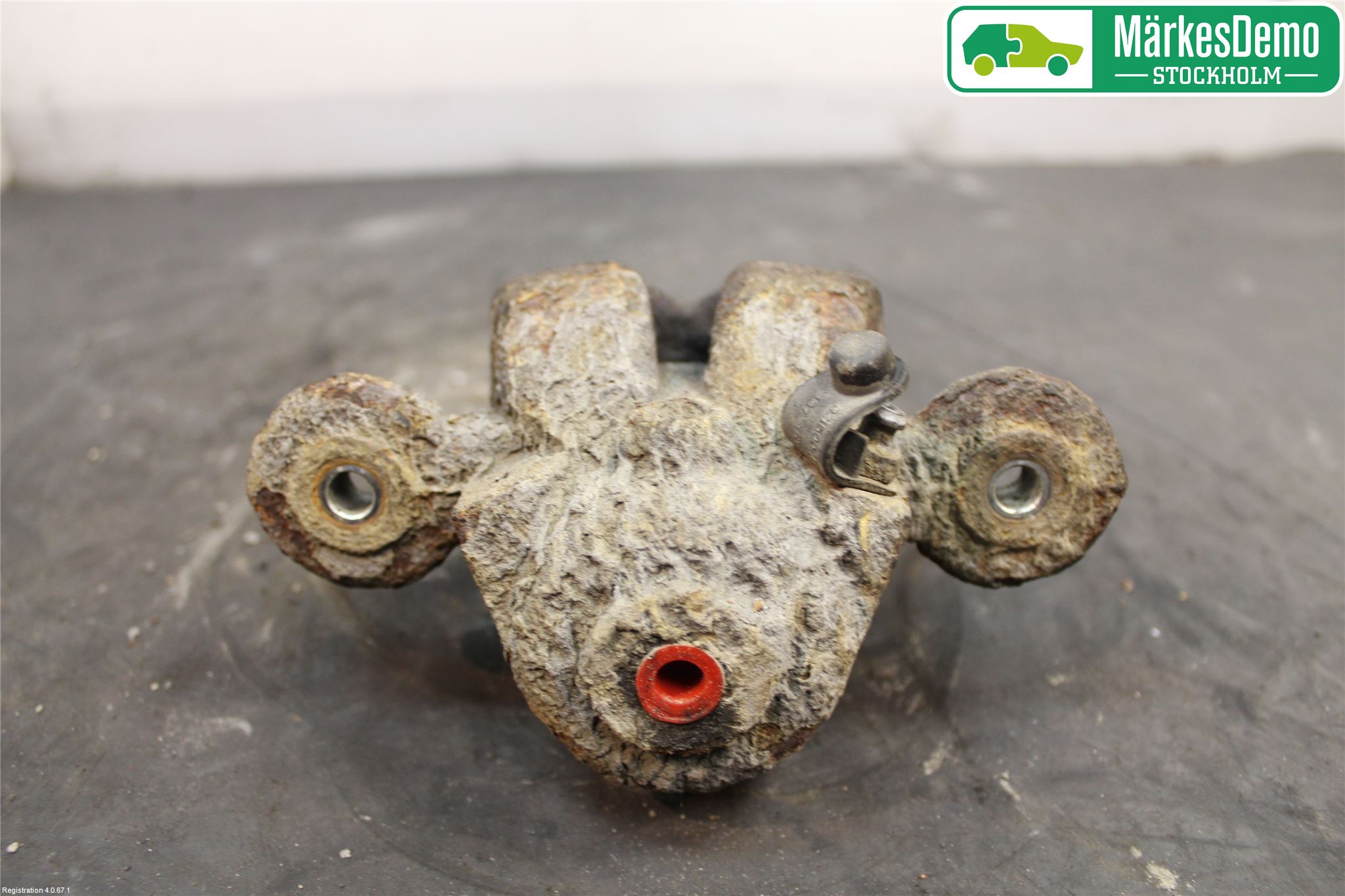 BMW 1 E87/81 5D/3D 03-11 Bromsok Bak Höger