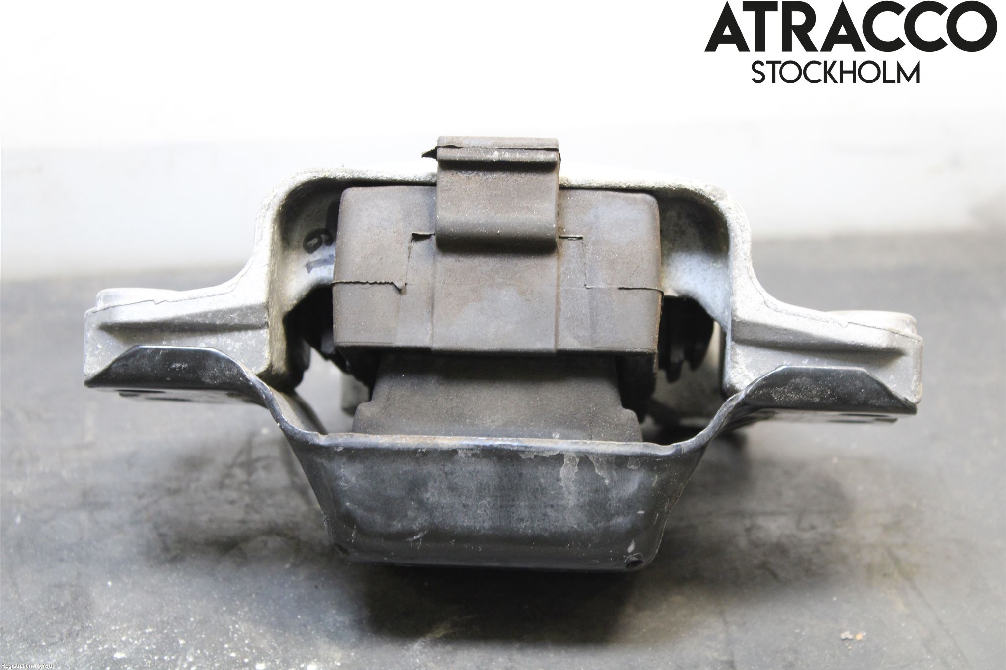 Volkswagen VW PASSAT 05-11 Motorfäste