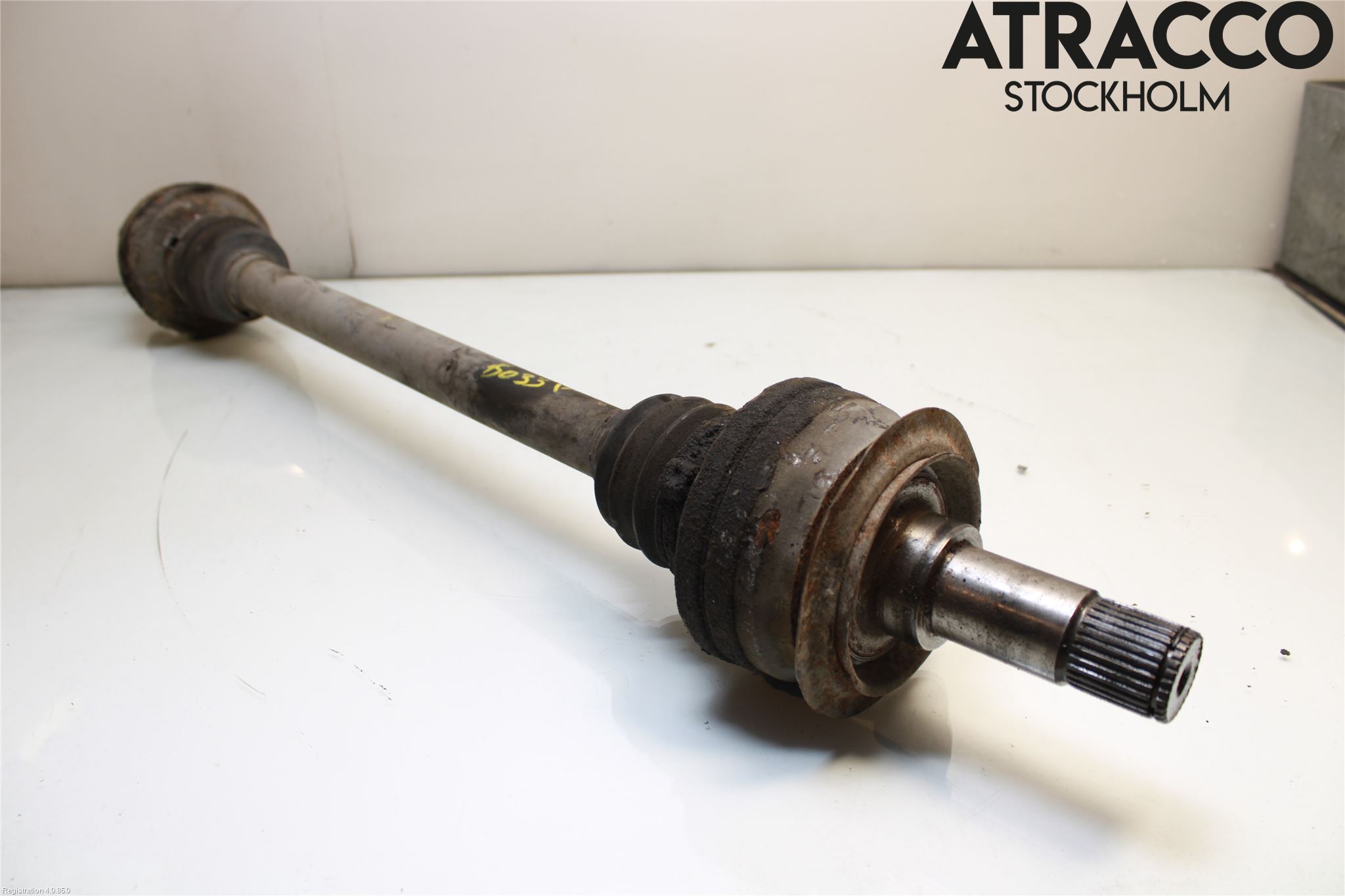 Mercedes-Benz MB S-KLASS (W221) 05-13 Drivaxel Bak Vänster