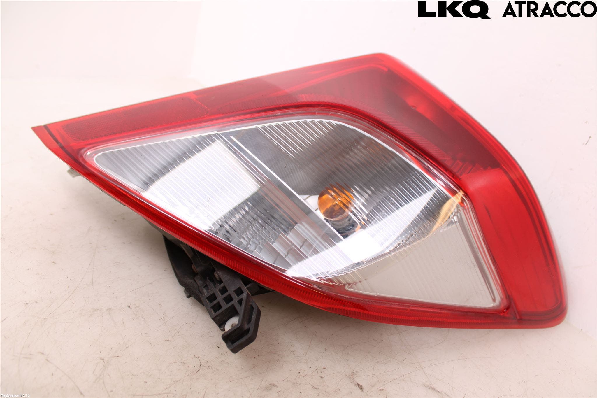 Toyota YARIS XP130 12-14 Bakljus Höger