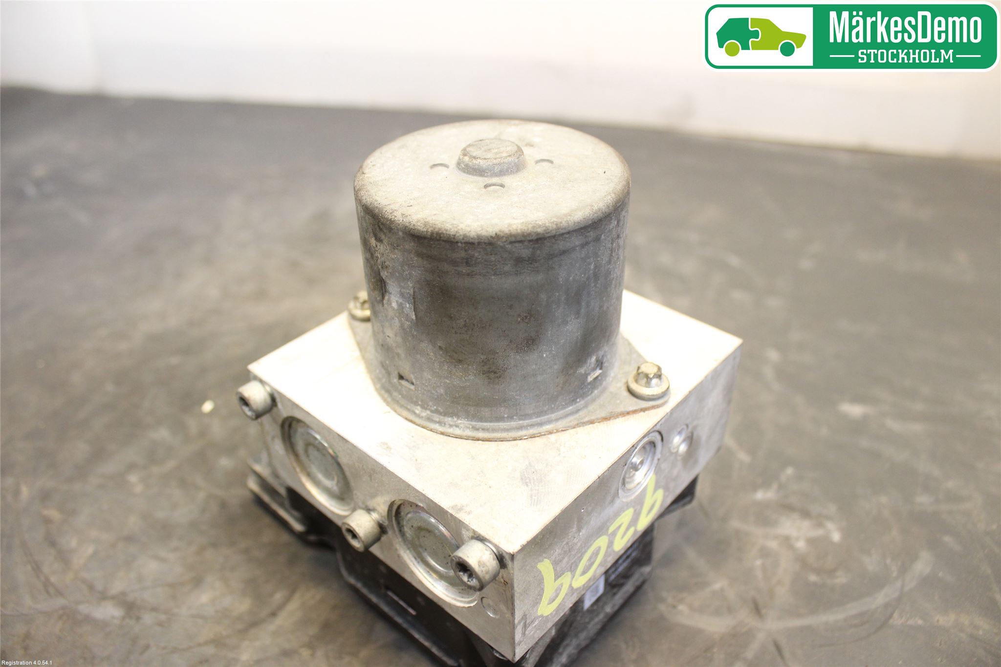 Volkswagen VW PASSAT 11-14 Abs Hydraulaggregat