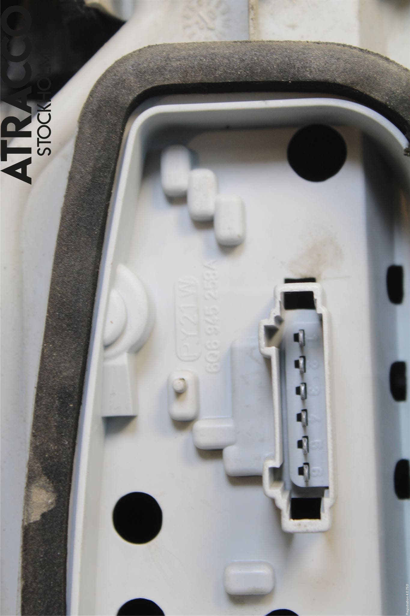 Volkswagen VW POLO 02-05 Bakljus Höger