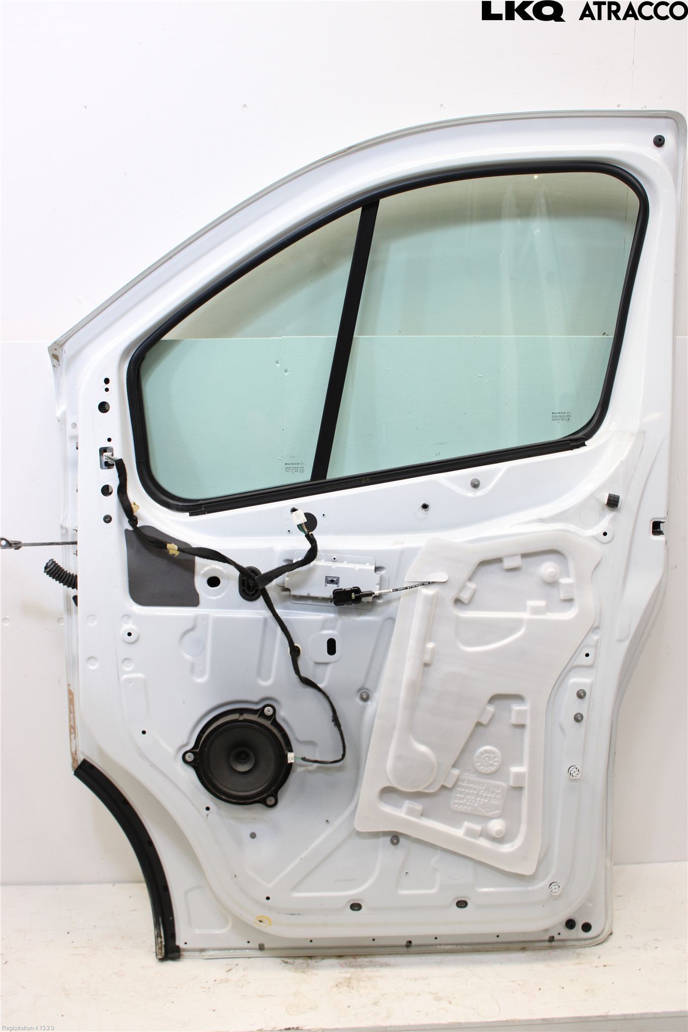 Opel VIVARO 15-19 Dörr Fram Höger