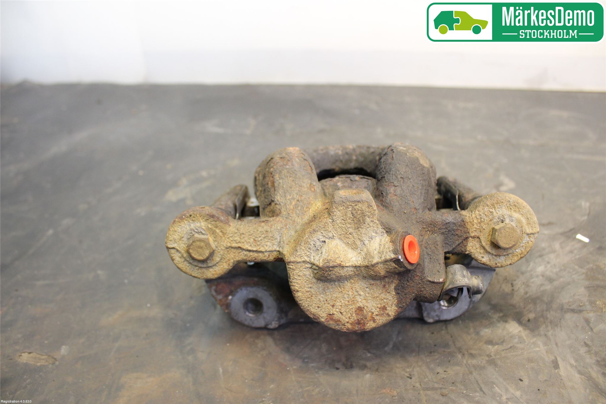 BMW 1 E87/81 5D/3D 03-11 Bromsok Fram Vänster