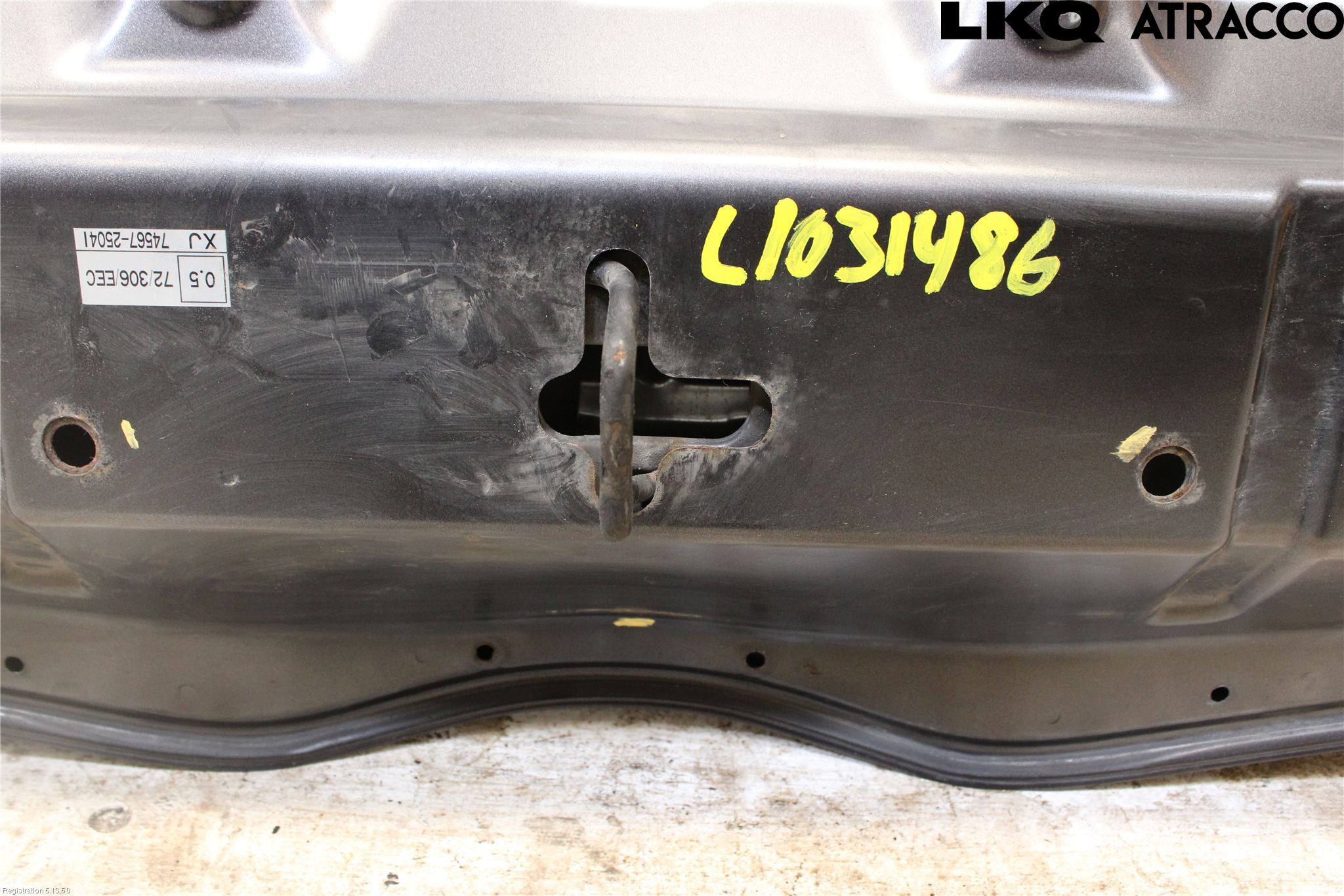 Toyota VERSO 09-18 Huv Fram