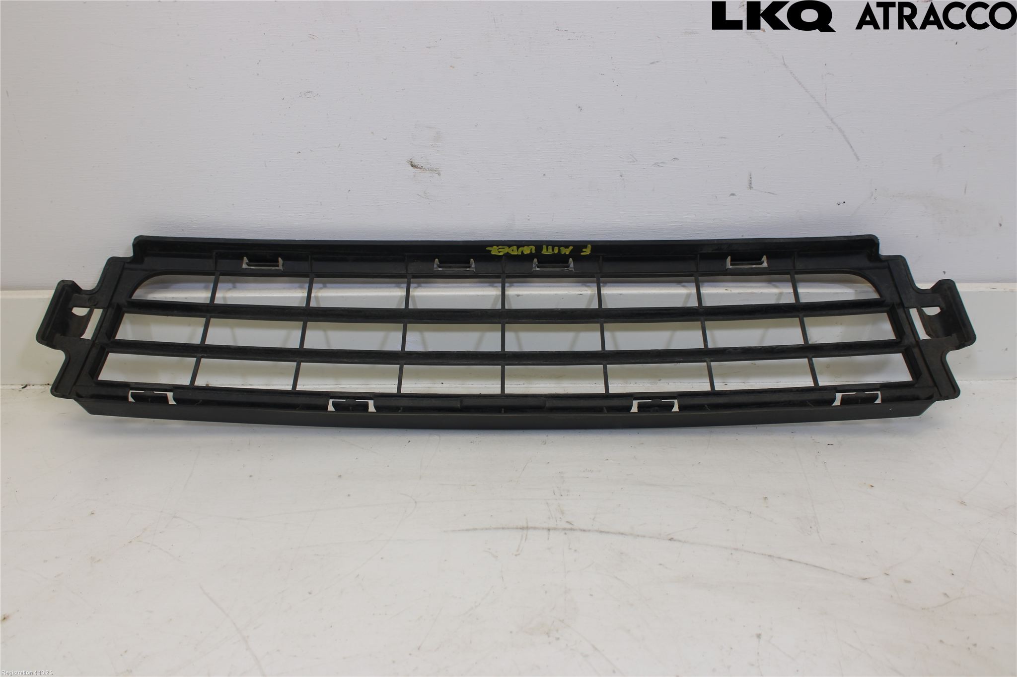 Volvo V50 08-12 Grilldel Mitt