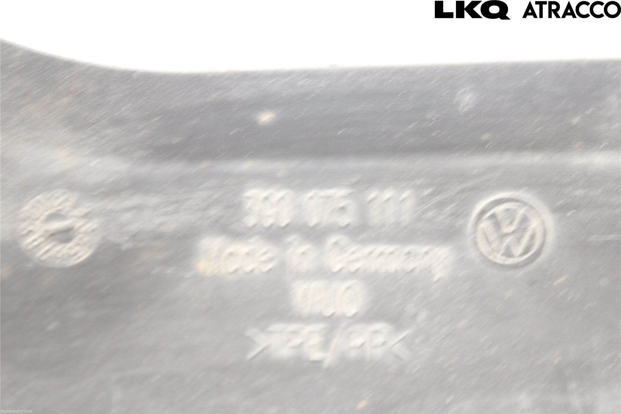 Volkswagen VW PASSAT 15-19 Stänkskydd