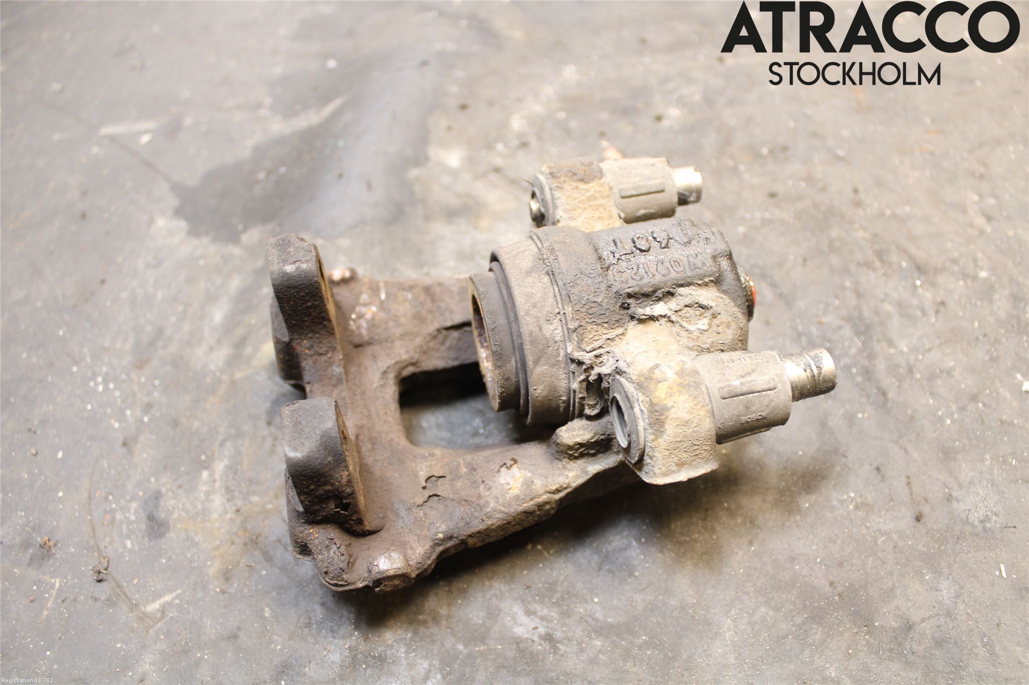 BMW 1 F20/F21 11-19 Bromsok Bak Vänster