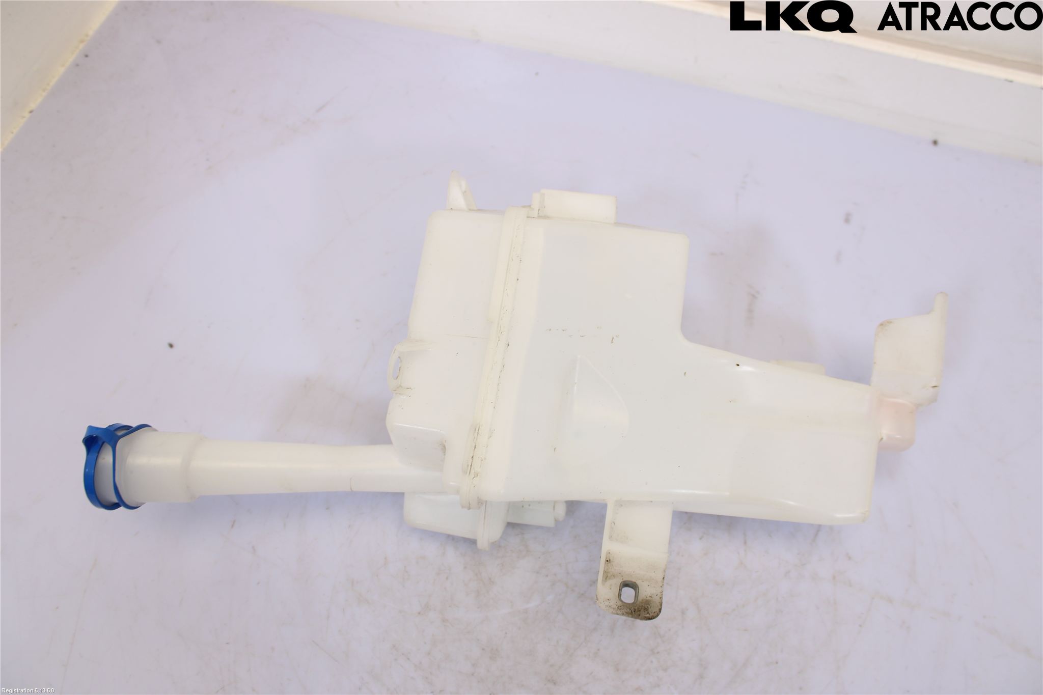 Toyota YARIS CROSS XP21 21- Spolartank Vindruta