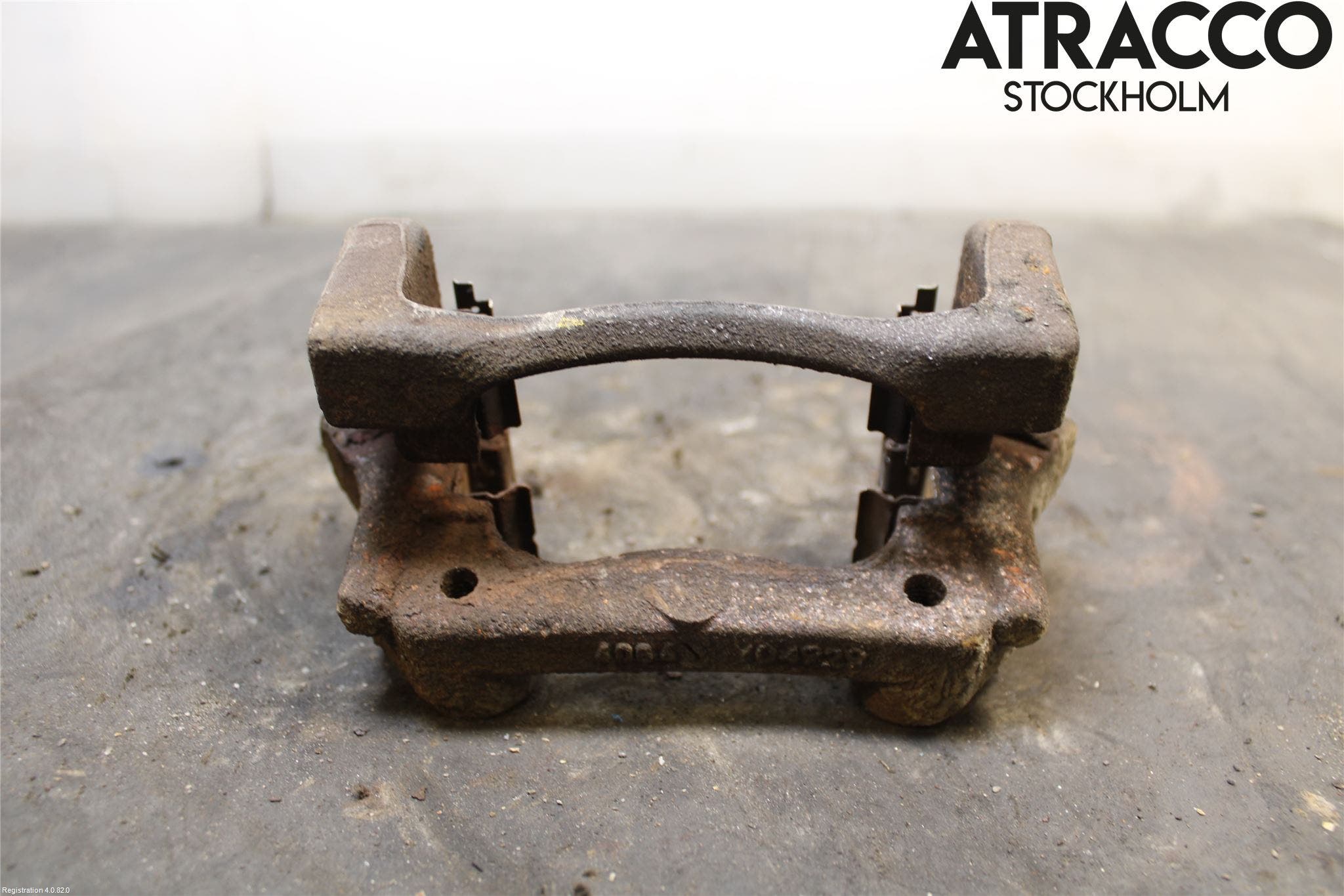 Toyota AURIS 13-19 Bromsokshållare