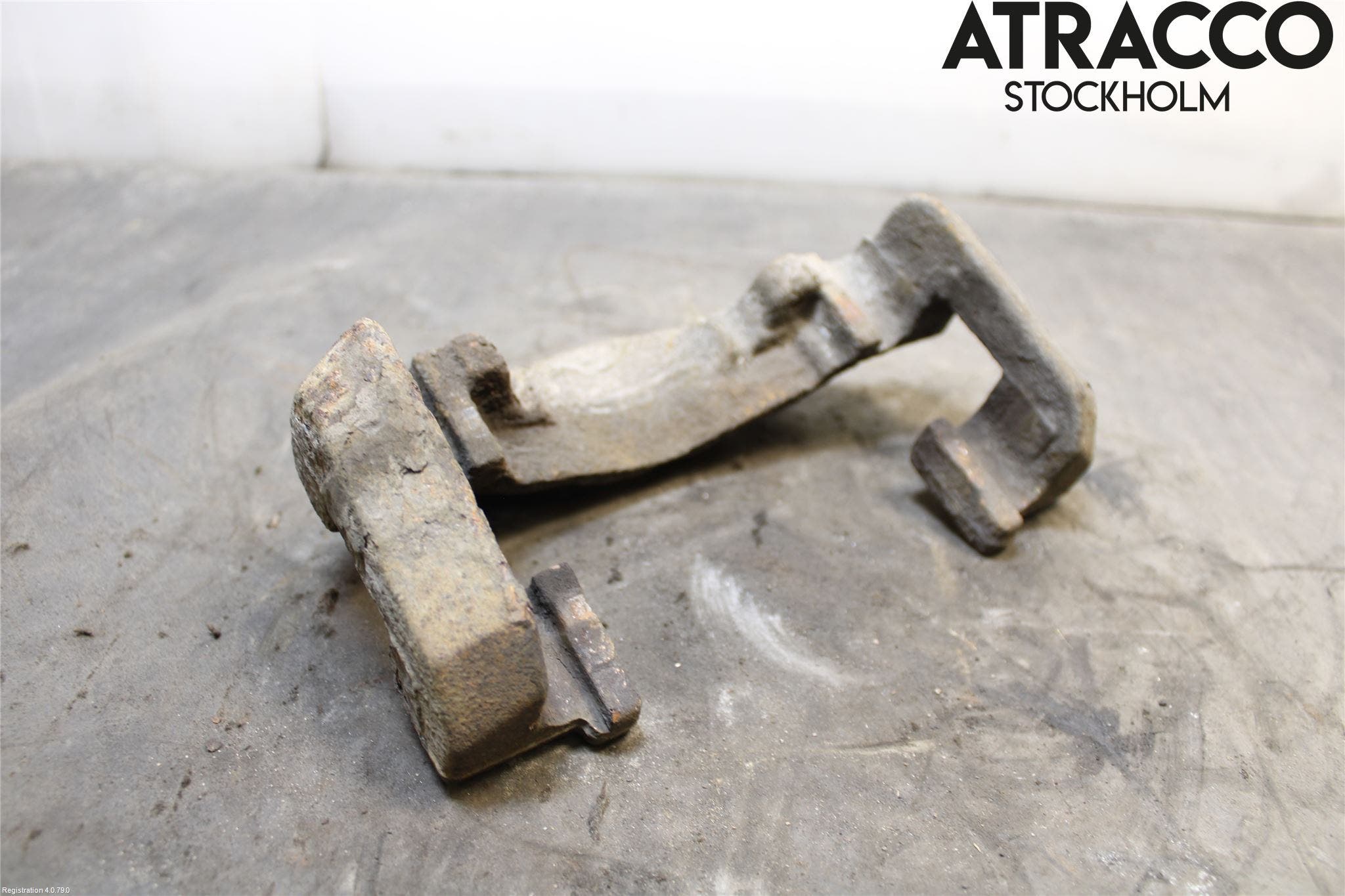 Peugeot 5008 10-16 Bromsokshållare