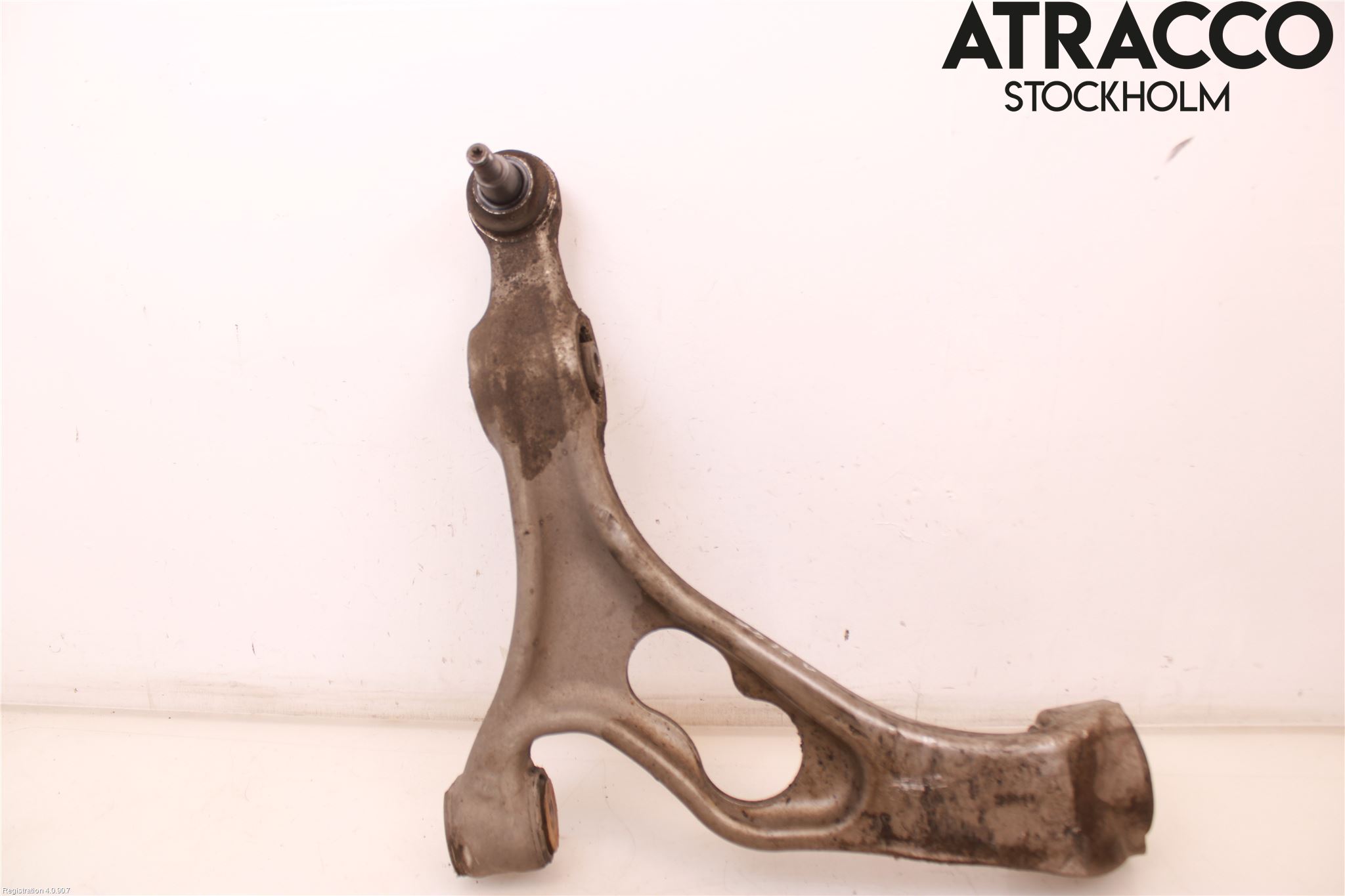 Porsche CAYENNE 03- Bärarm Fram Undre Vä