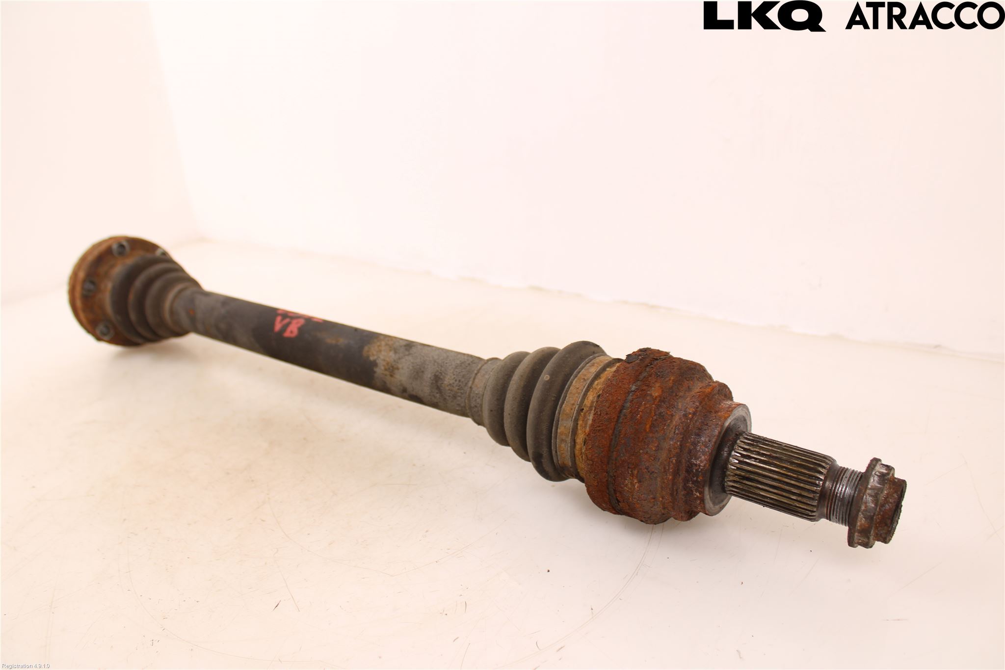 BMW 5 E60/61 Sed/Tou 02-10 Drivaxel Bak Vänster