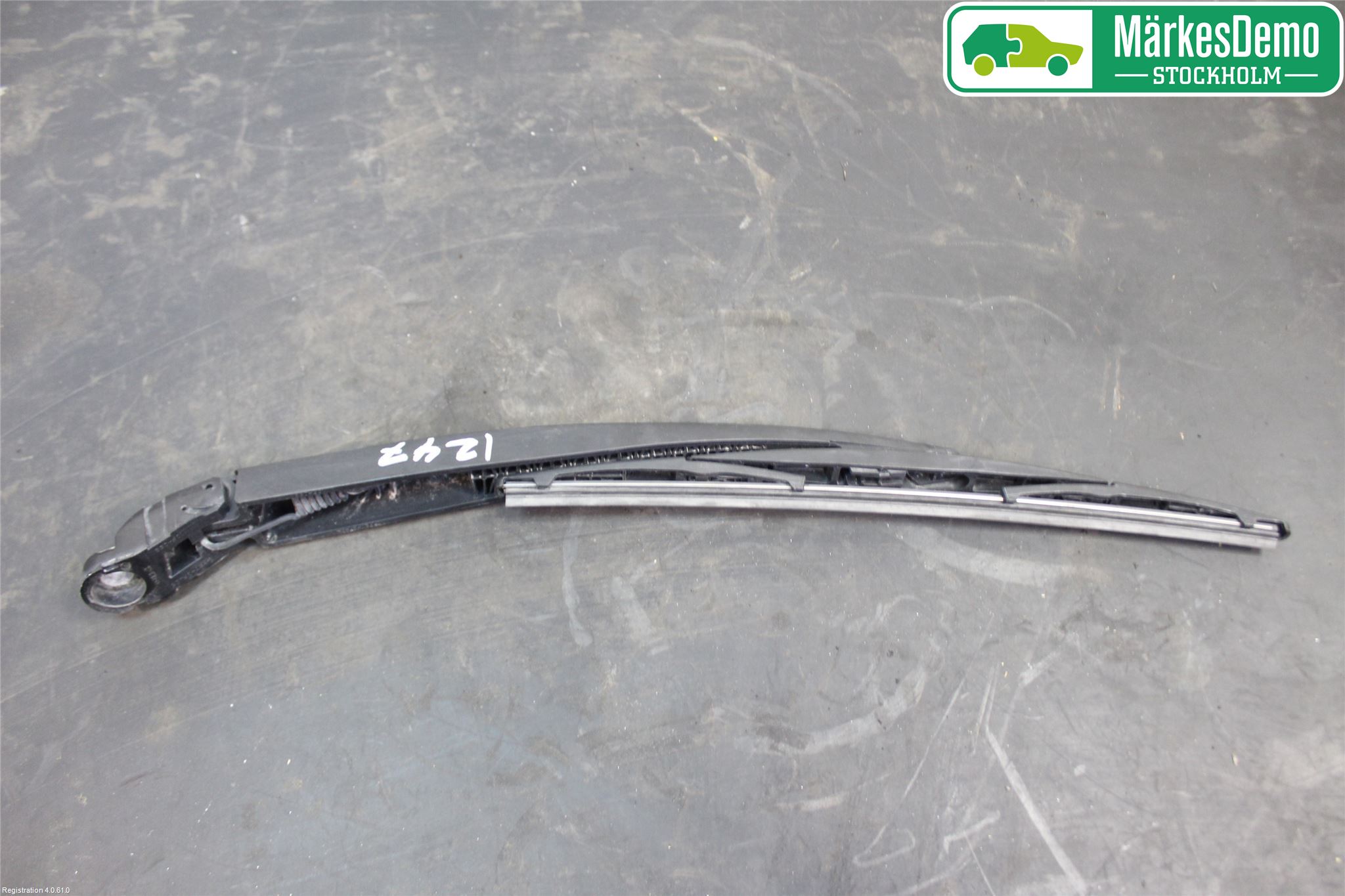 Mazda 2 (DE) 08-15 Torkararm-Bakruta