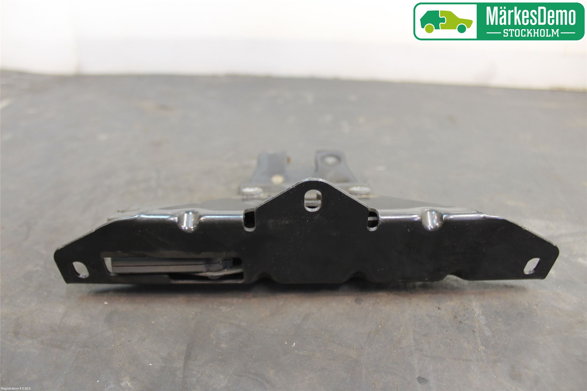 BMW X6 E71/E72   08-14 Låskista Baklucka