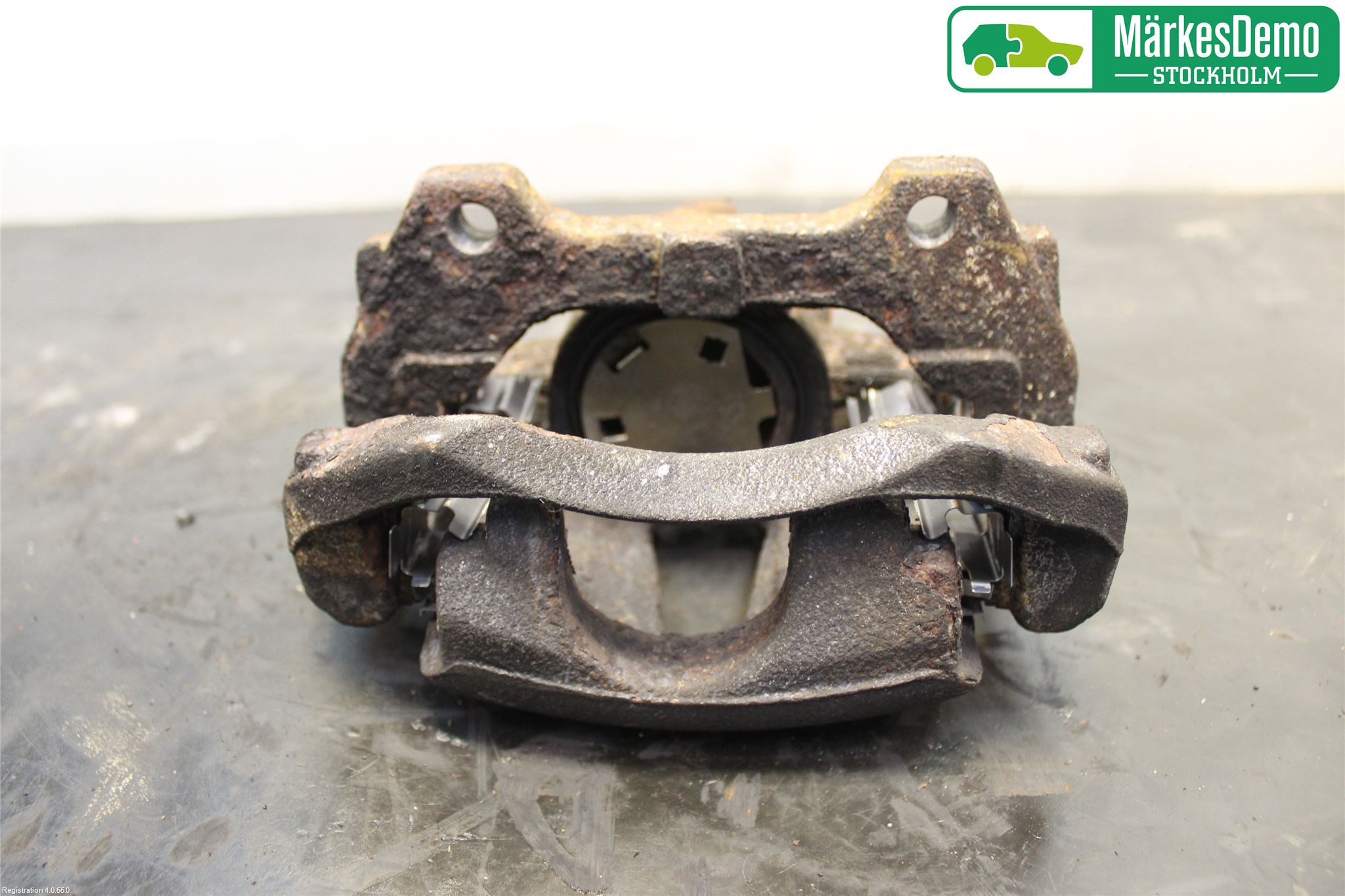 Opel CORSA D 07-14 Bromsok Fram Höger