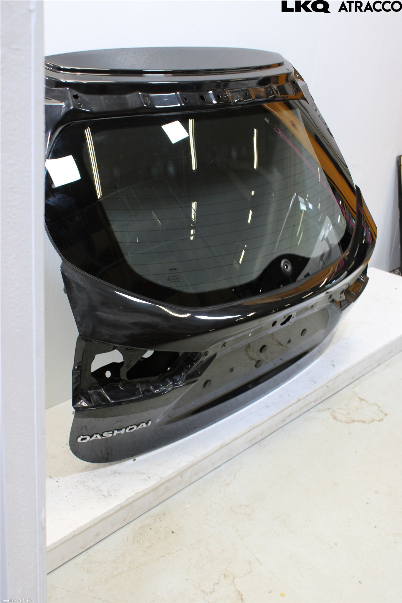 Nissan QASHQAI 14-17 Baklucka Kombi