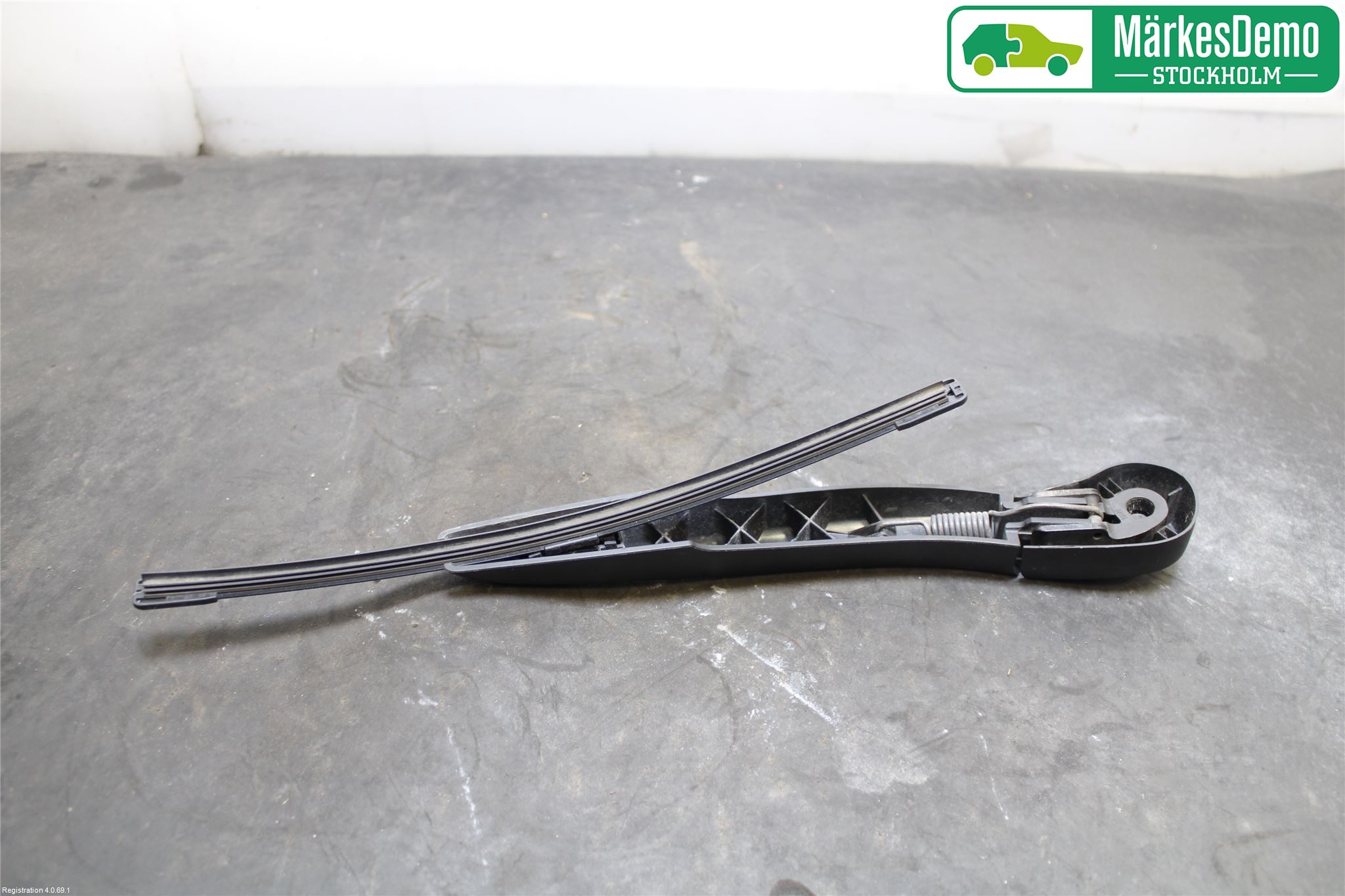 BMW 3 F30/F31/F80 12-19 Torkararm-Bakruta