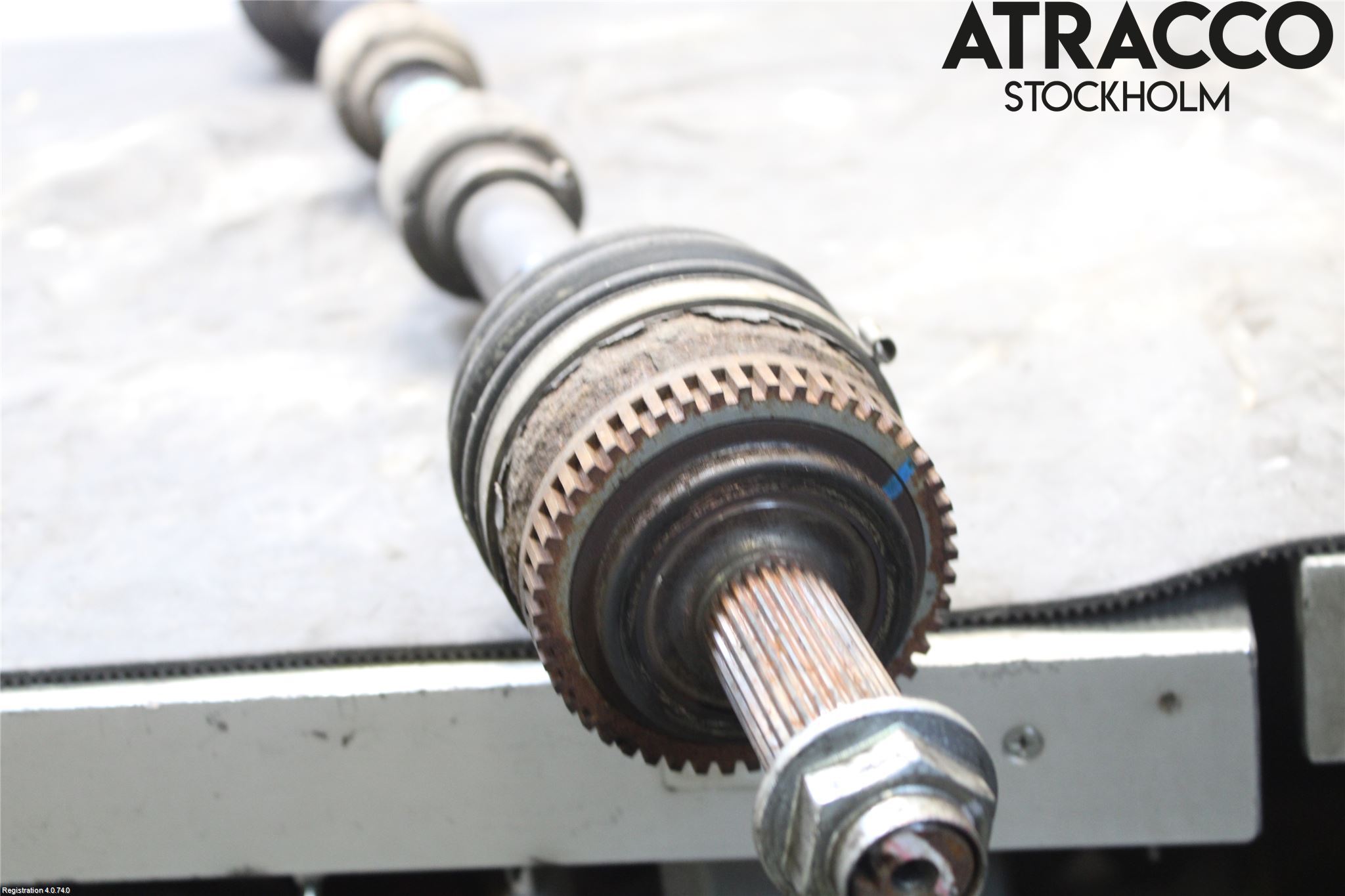 Hyundai i40 08-15 Drivaxel Fram Höger