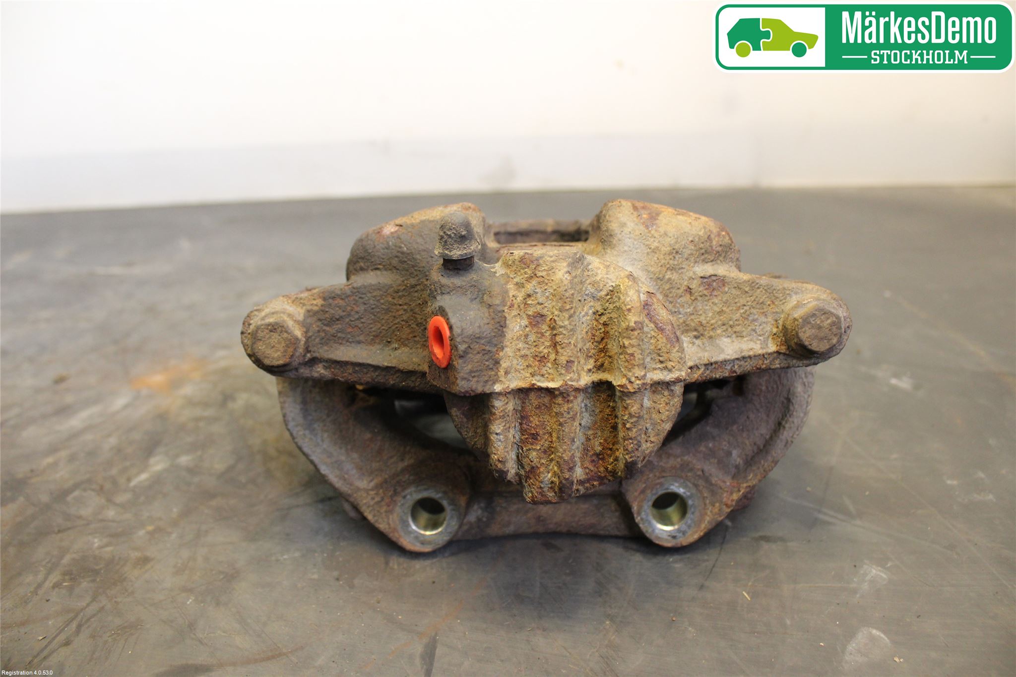 Peugeot 307     01-05 Bromsok Fram Vänster