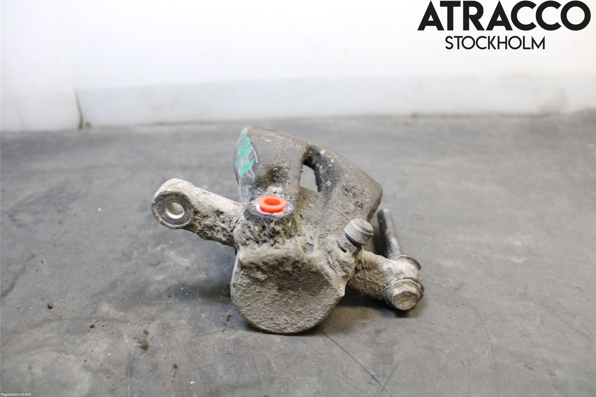 Toyota AVENSIS 03-06 Bromsok Bak Höger