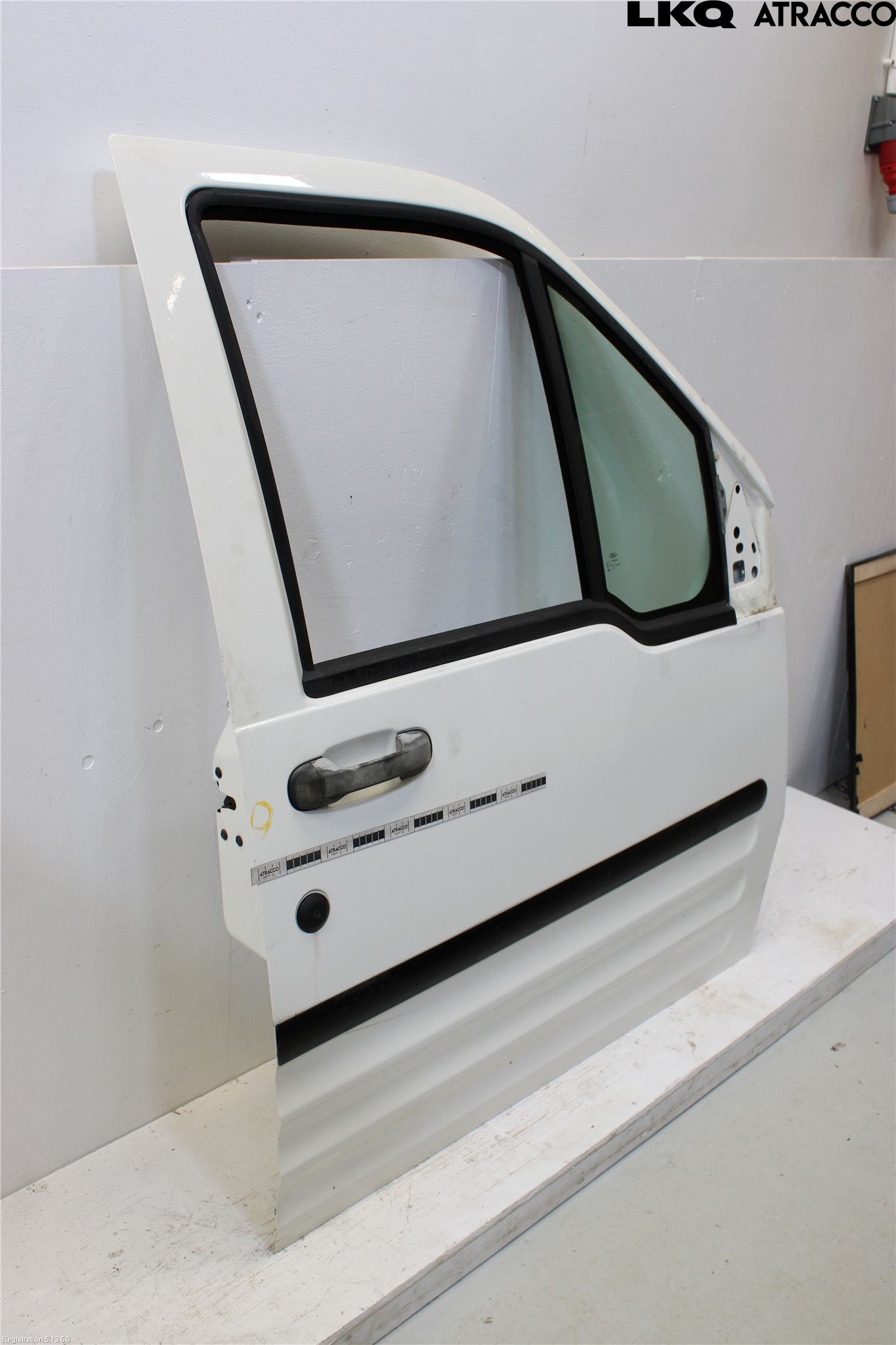 Ford TRANSIT CONNECT 03-08 Dörr Fram Höger