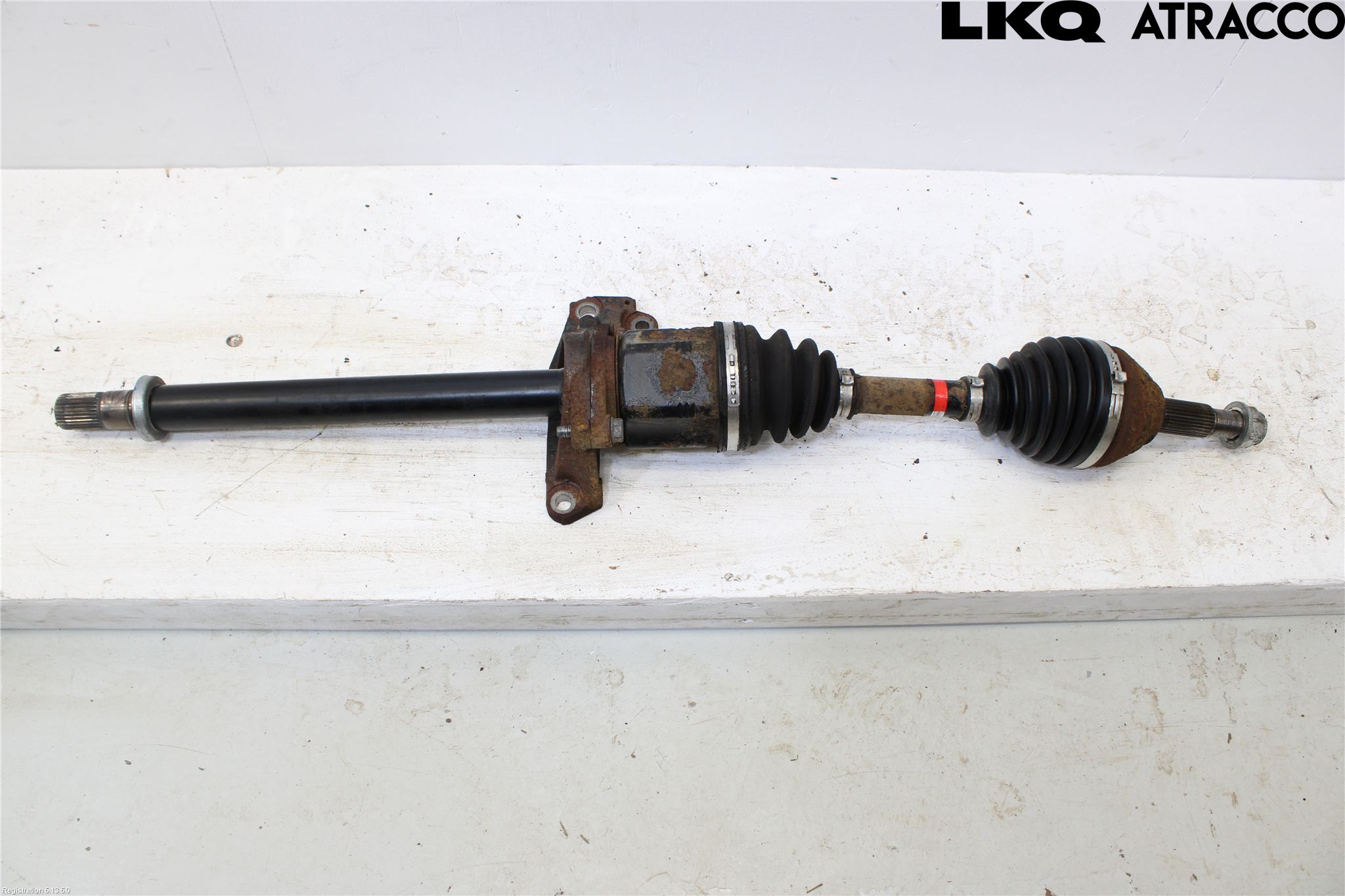 Nissan QASHQAI+2  10-14 Drivaxel Fram Höger