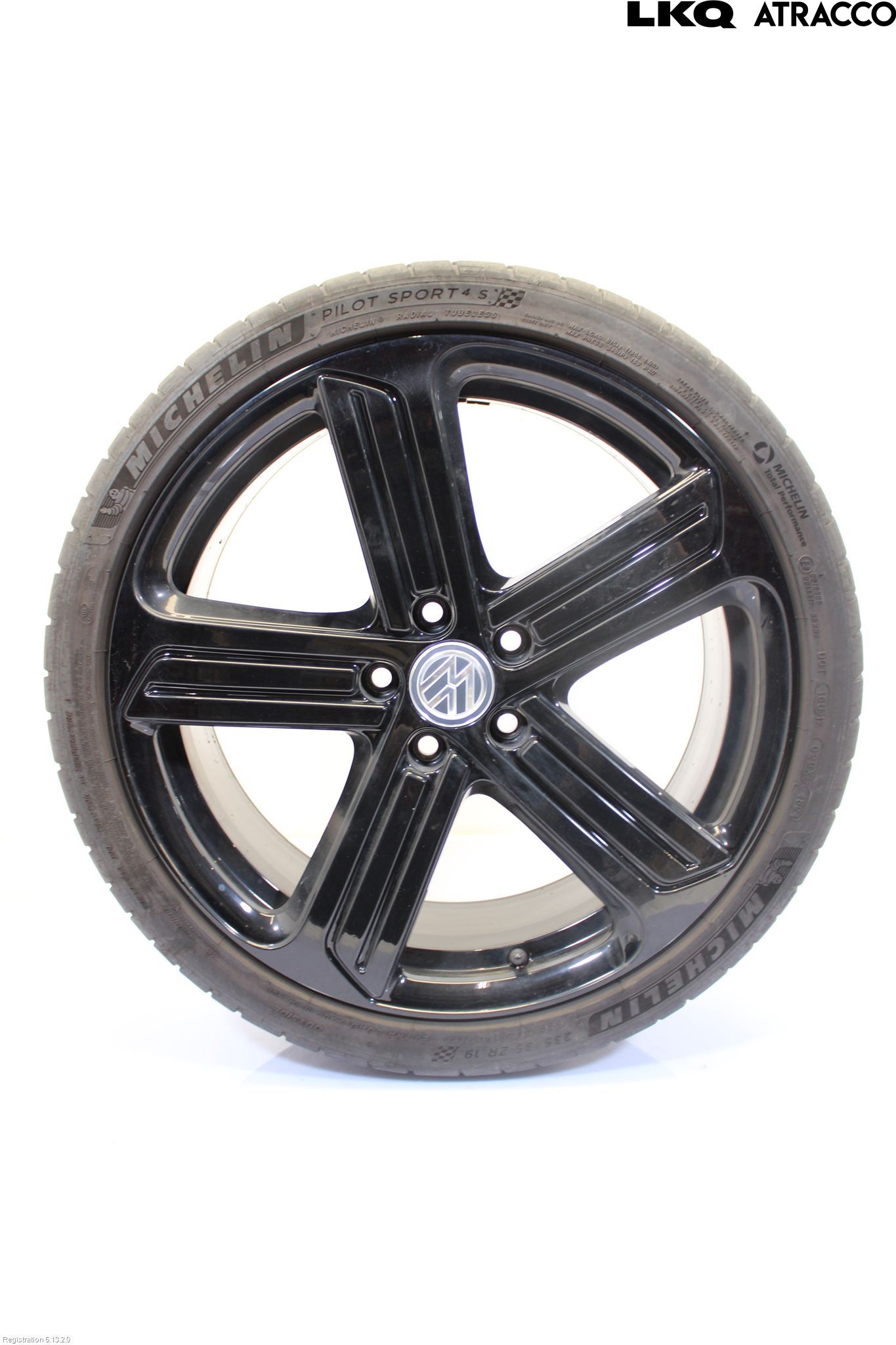 Volkswagen VW GOLF / E-GOLF VII 13-20 Sommardäck Med Fälg