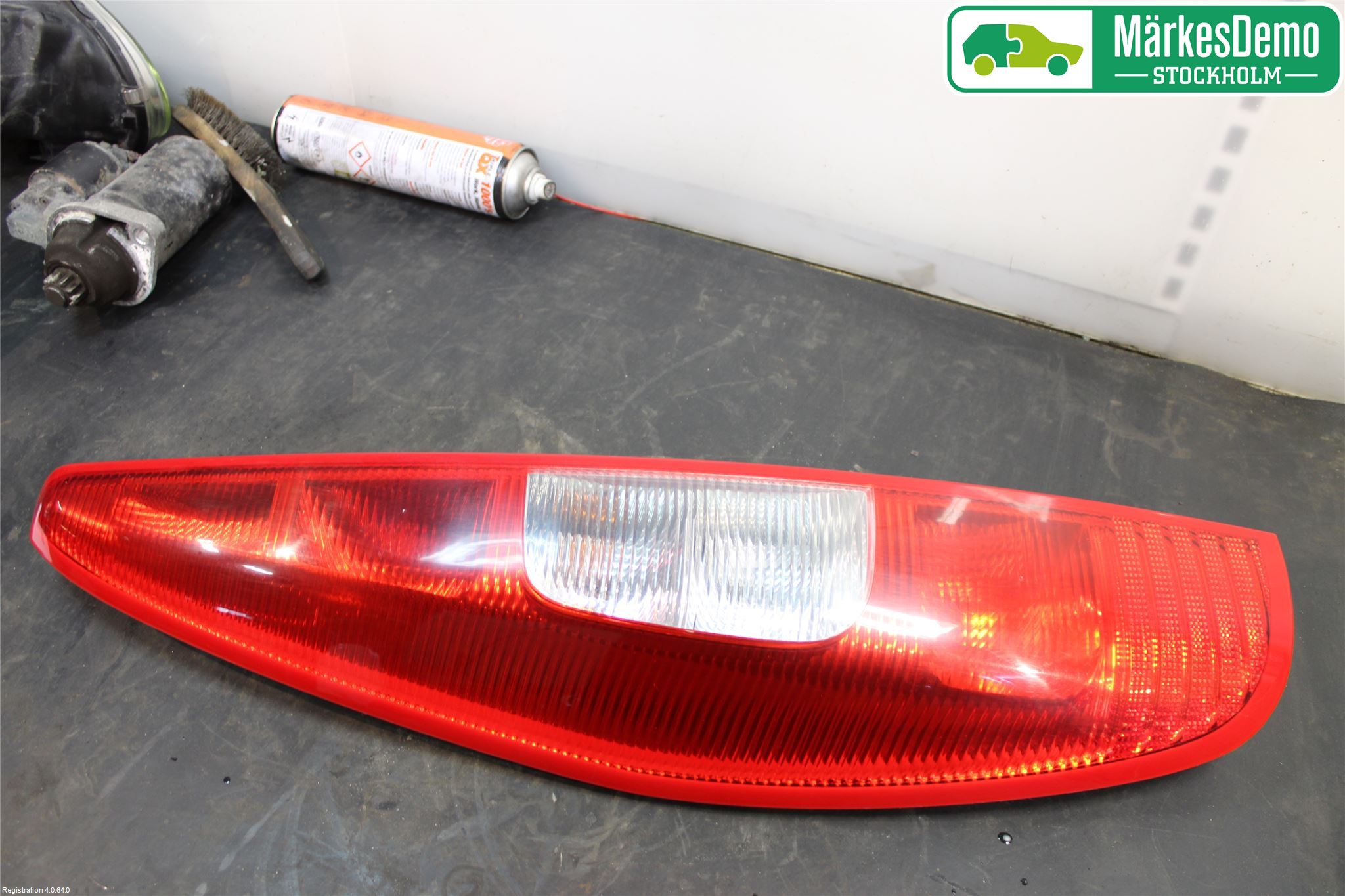 Mitsubishi COLT   04-08 Bakljus Vänster